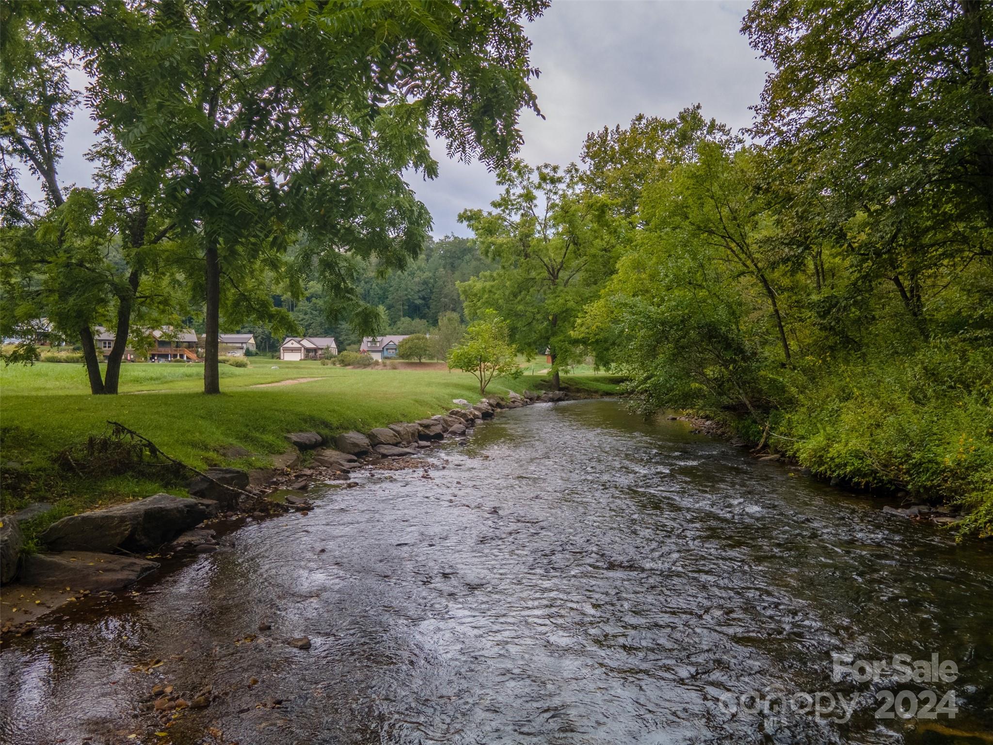 Sundrops on Caney Fork - Residential