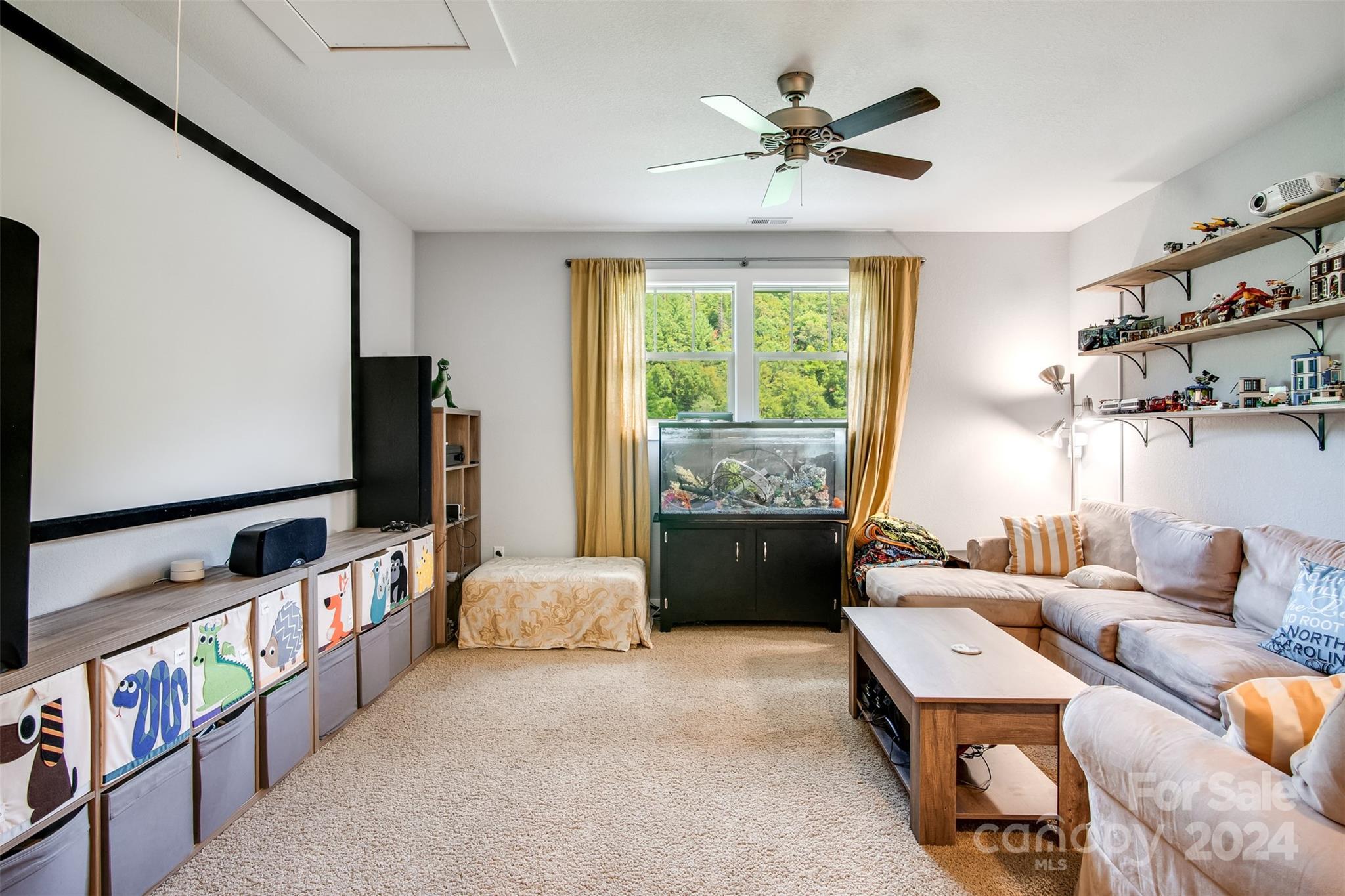 Sundrops on Caney Fork - Residential