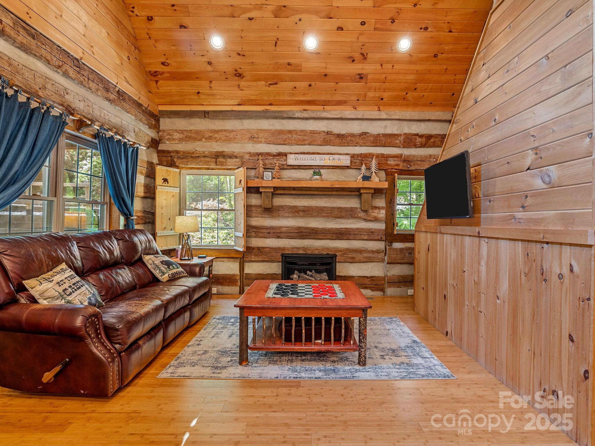 Lake Lanier - Residential