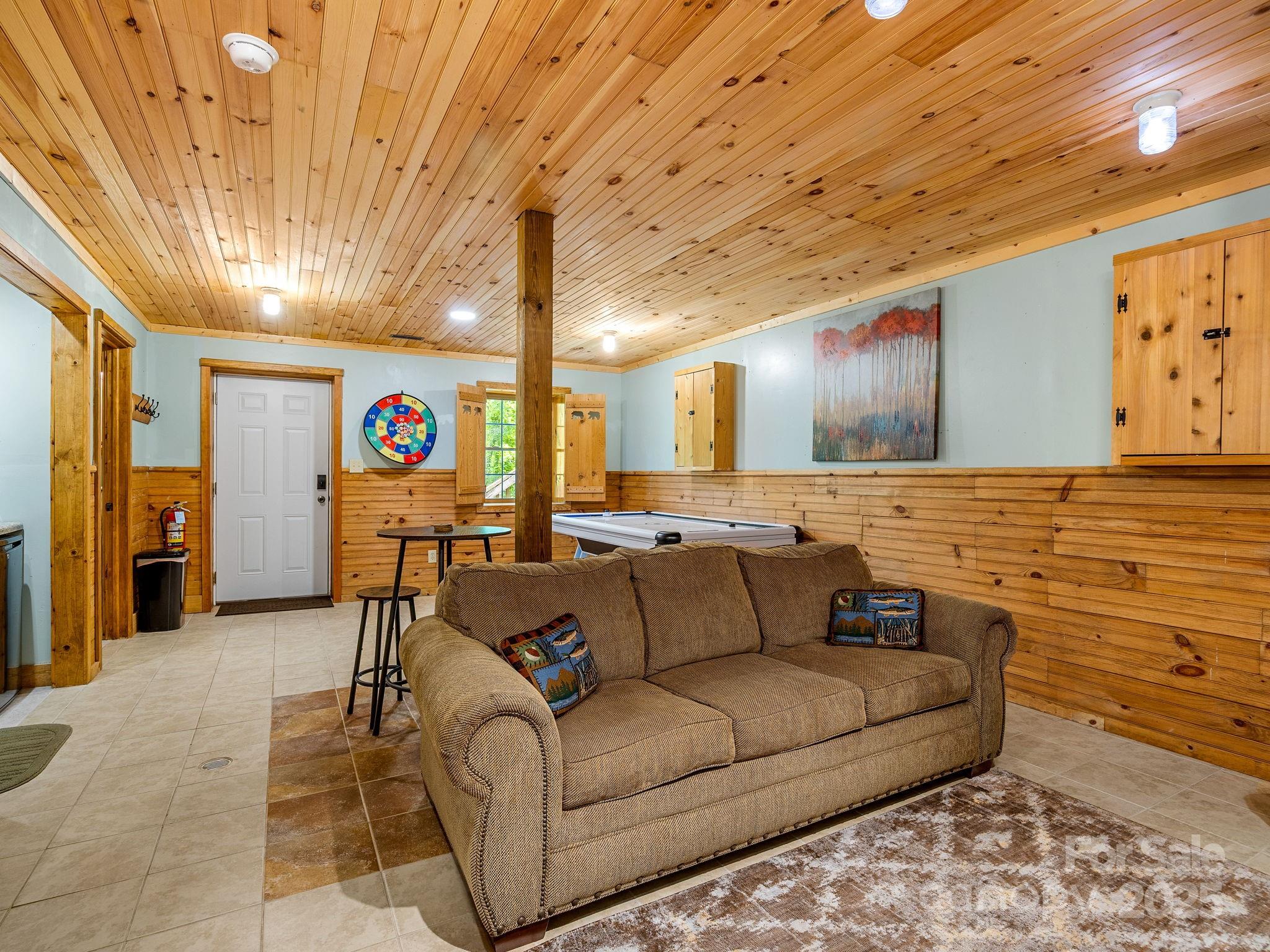 Lake Lanier - Residential