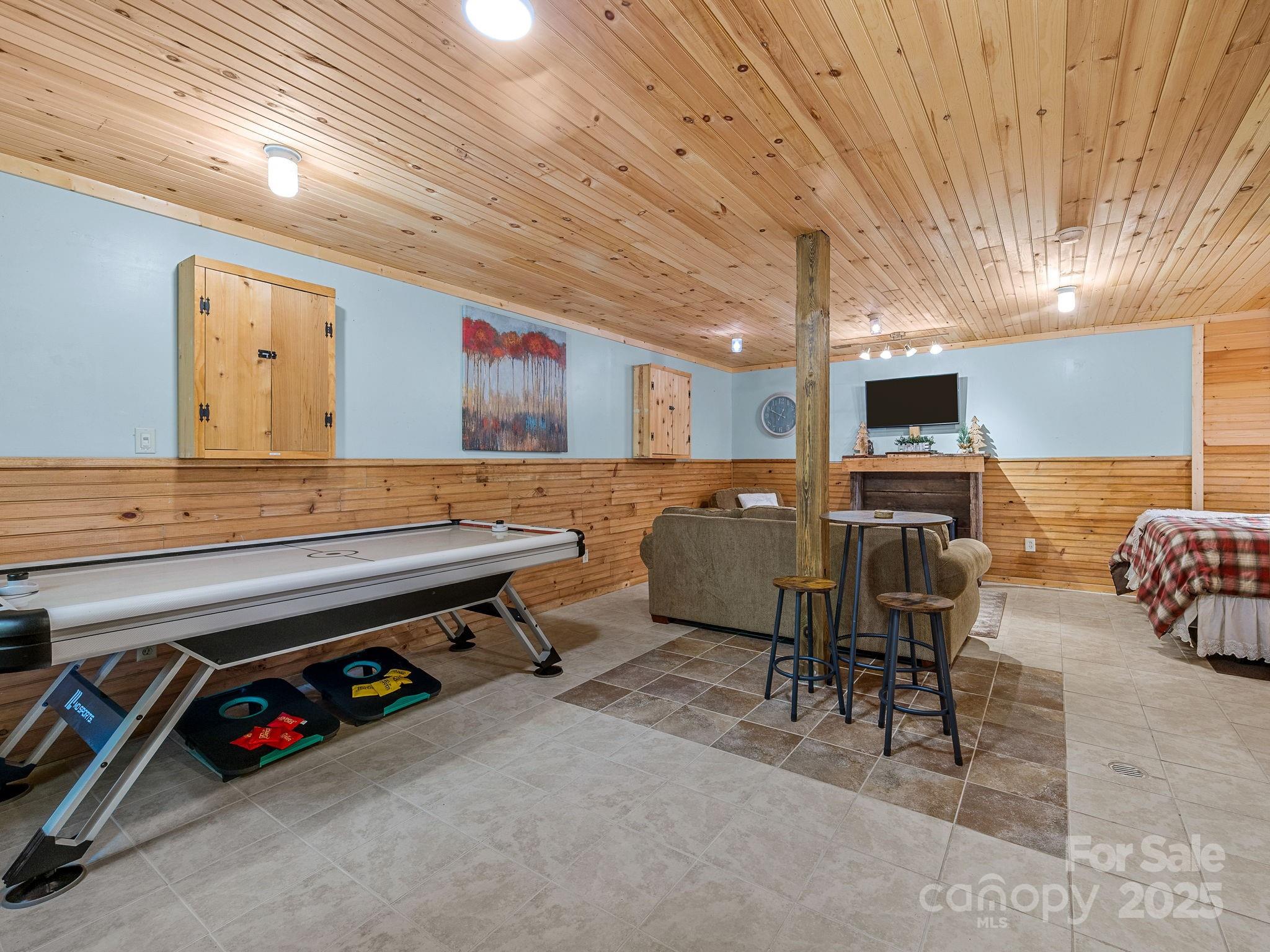 Lake Lanier - Residential