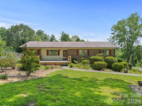 Photo of 38 Chadwick Wade Drive, Asheville, NC 28804 (MLS # 4414061)
