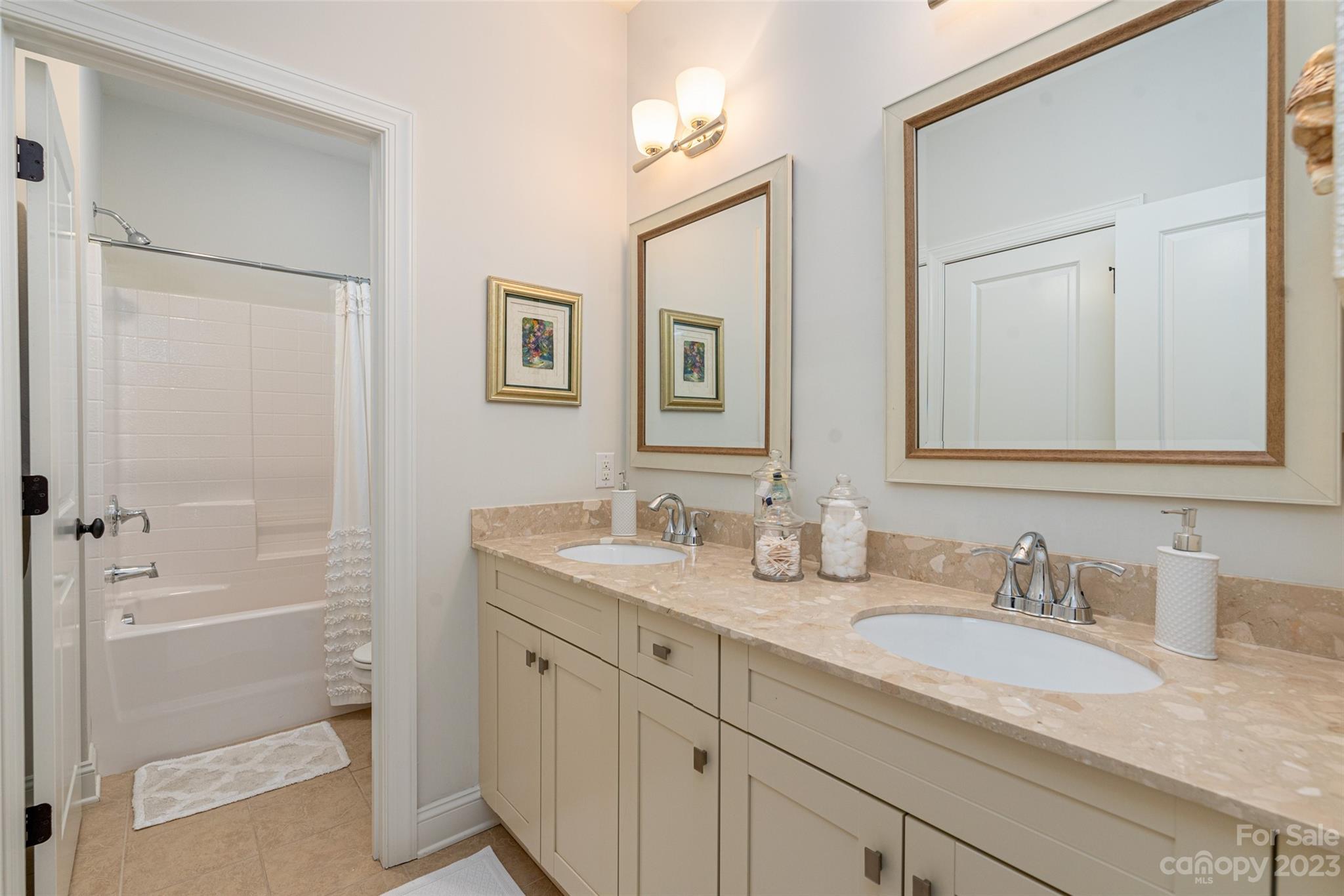 Robbins Park - Residential