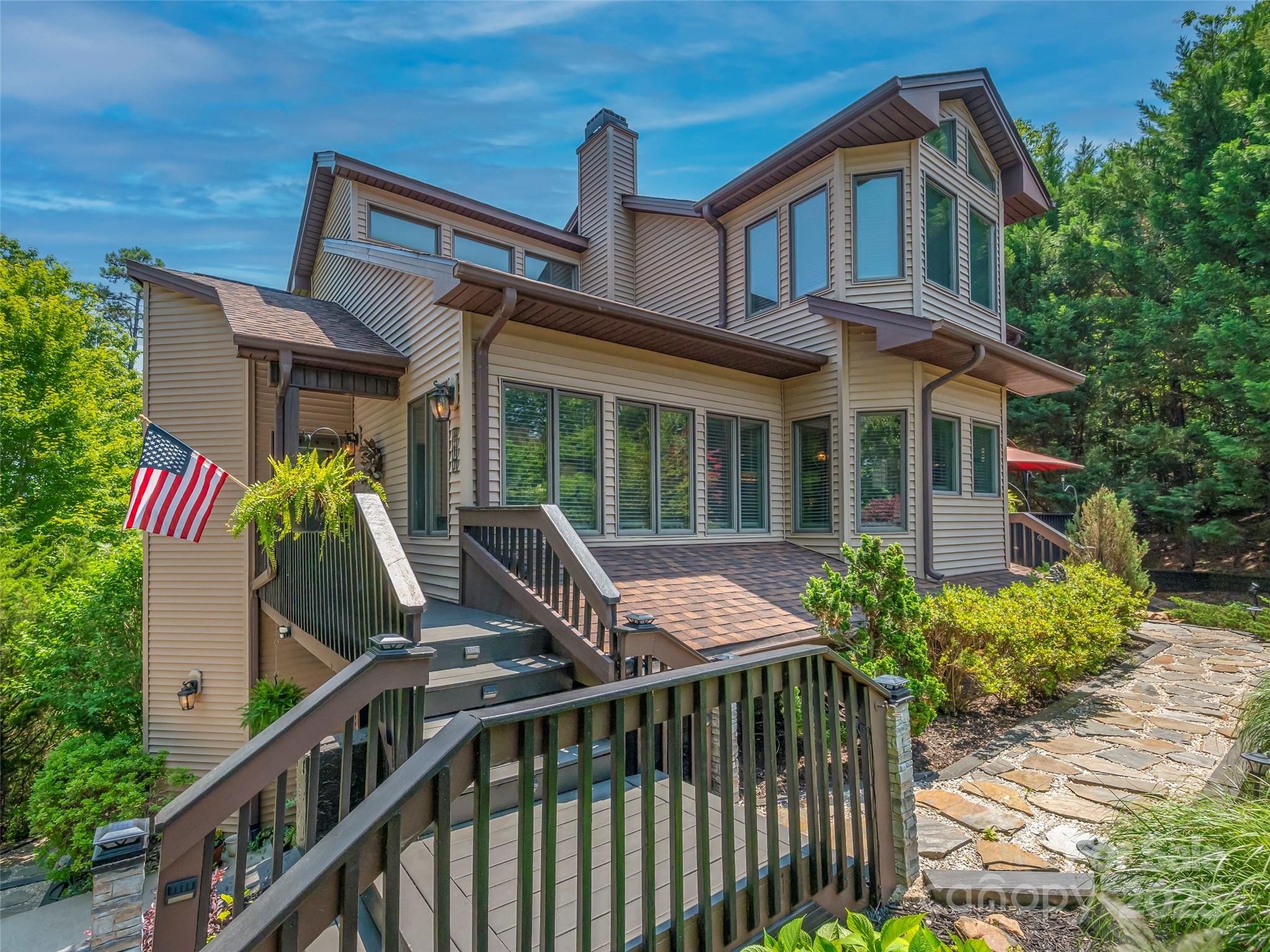 117 Eagles Crest Way