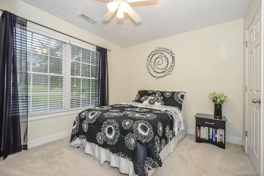 Tega Cay - Residential