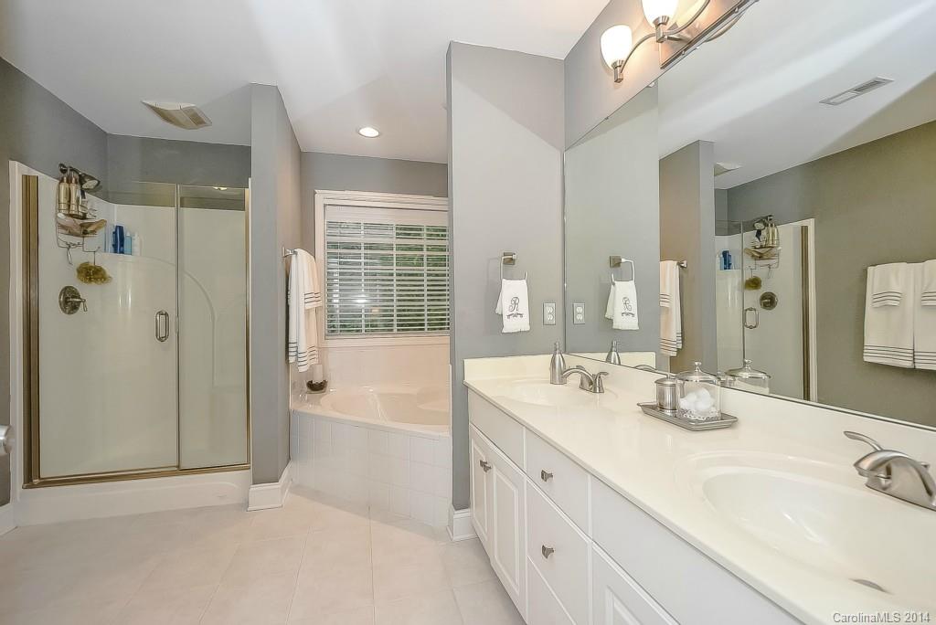 Tega Cay - Residential