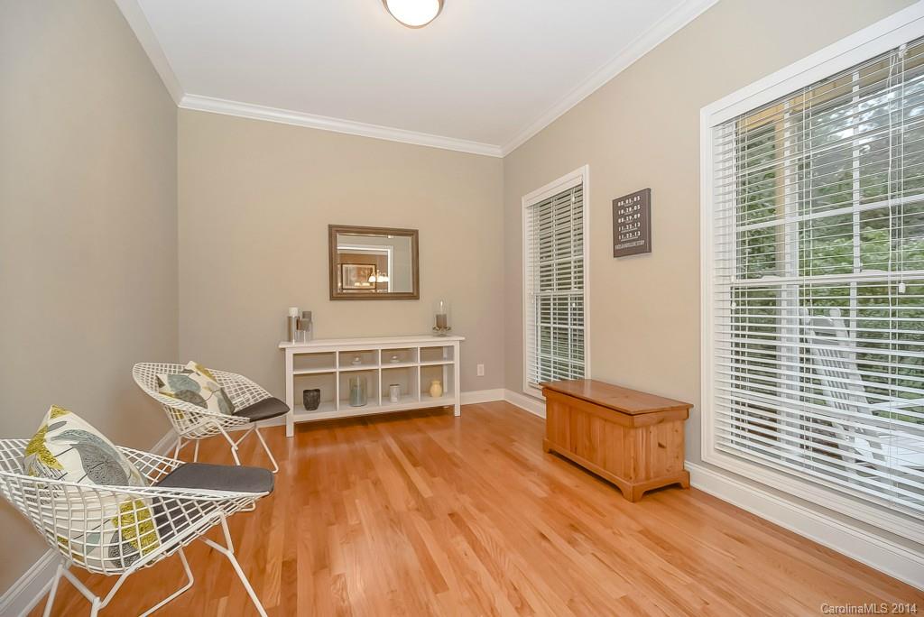 Tega Cay - Residential