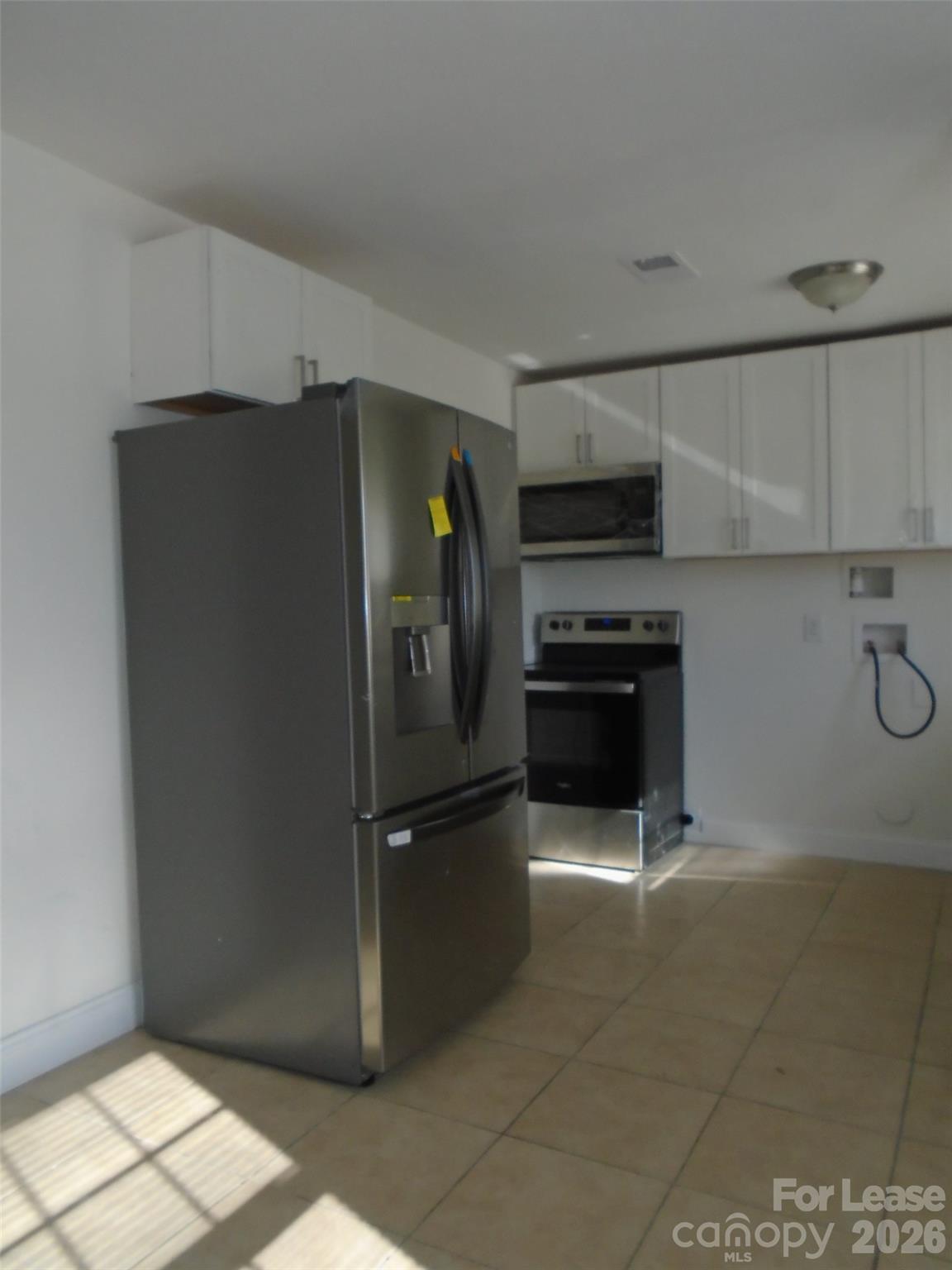 1111 Belmont Avenue 2