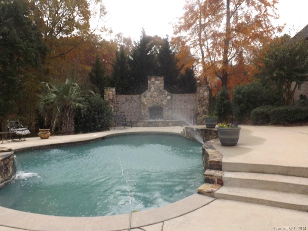 Legacy on the Lake - Residential