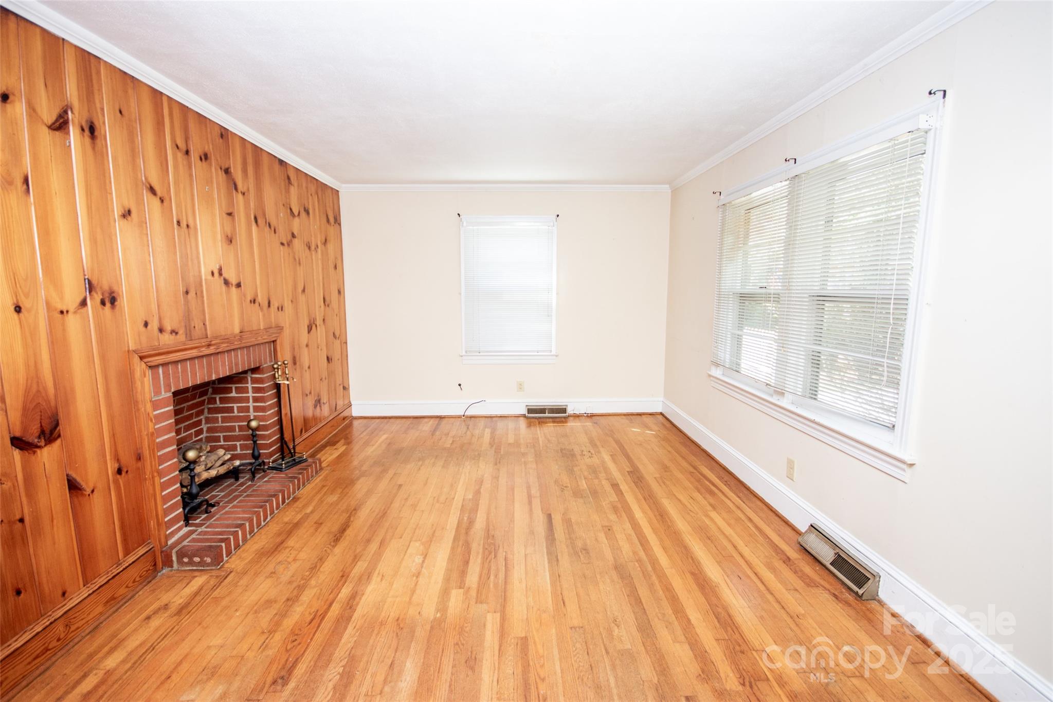 802 Wood Street