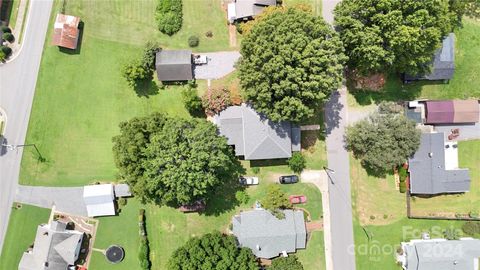 A home in Conover