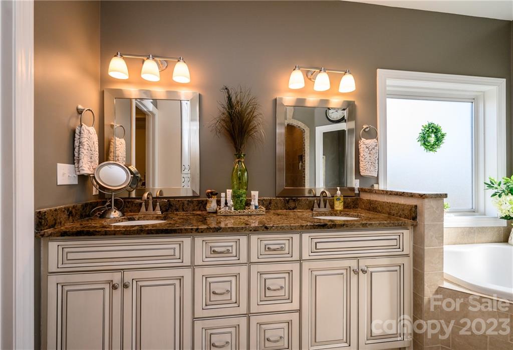 Forest Creek Estates - Residential