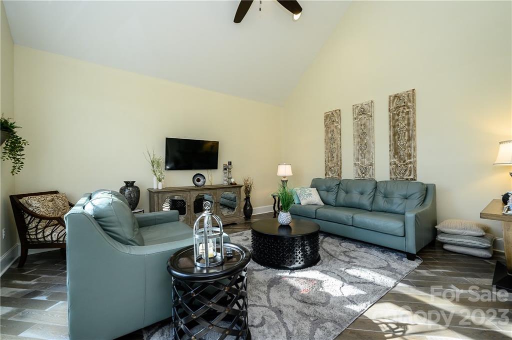 Forest Creek Estates - Residential