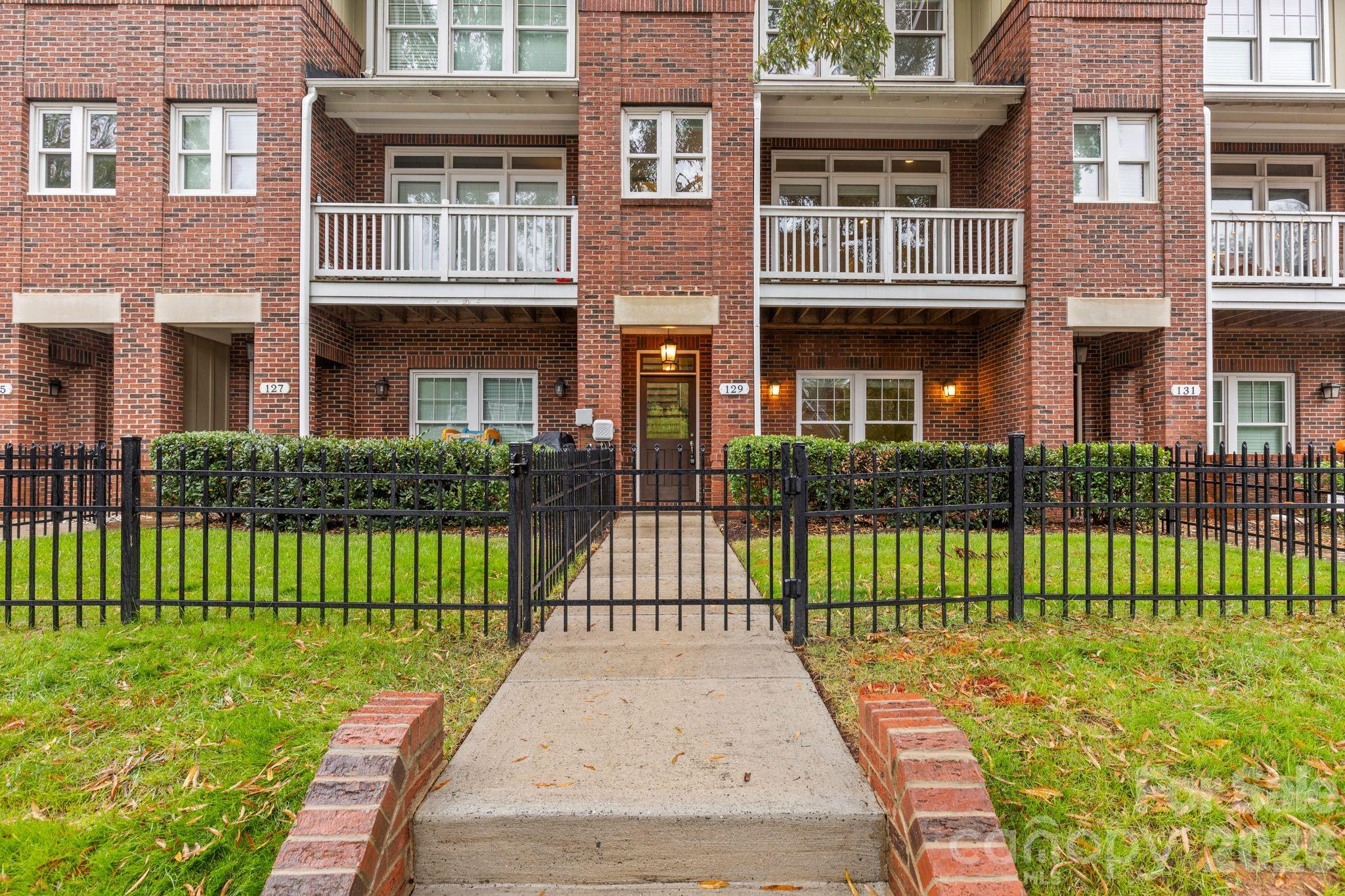 Wesley Heights - Residential