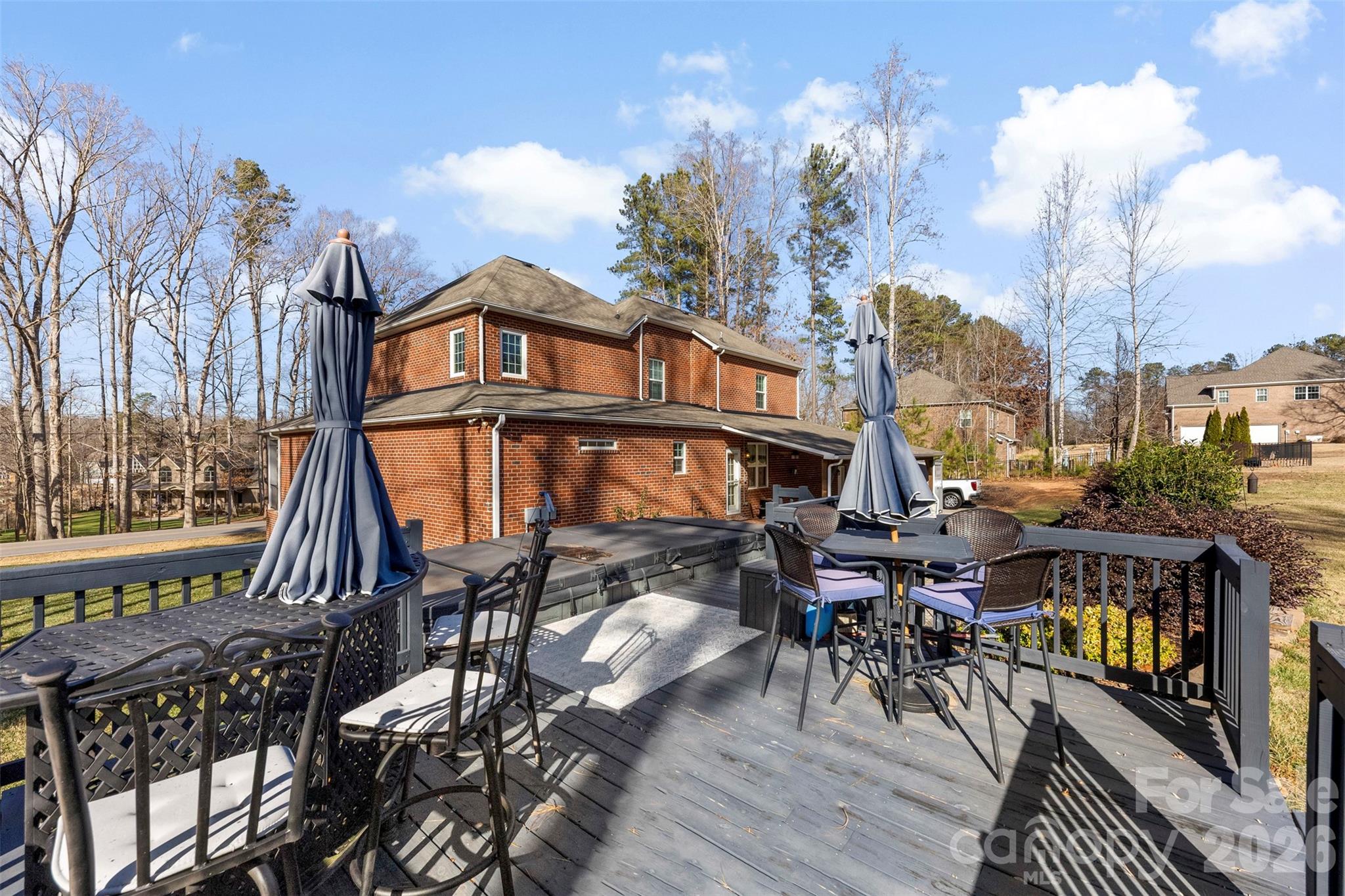 The Peninsula At Bayshore - Residential