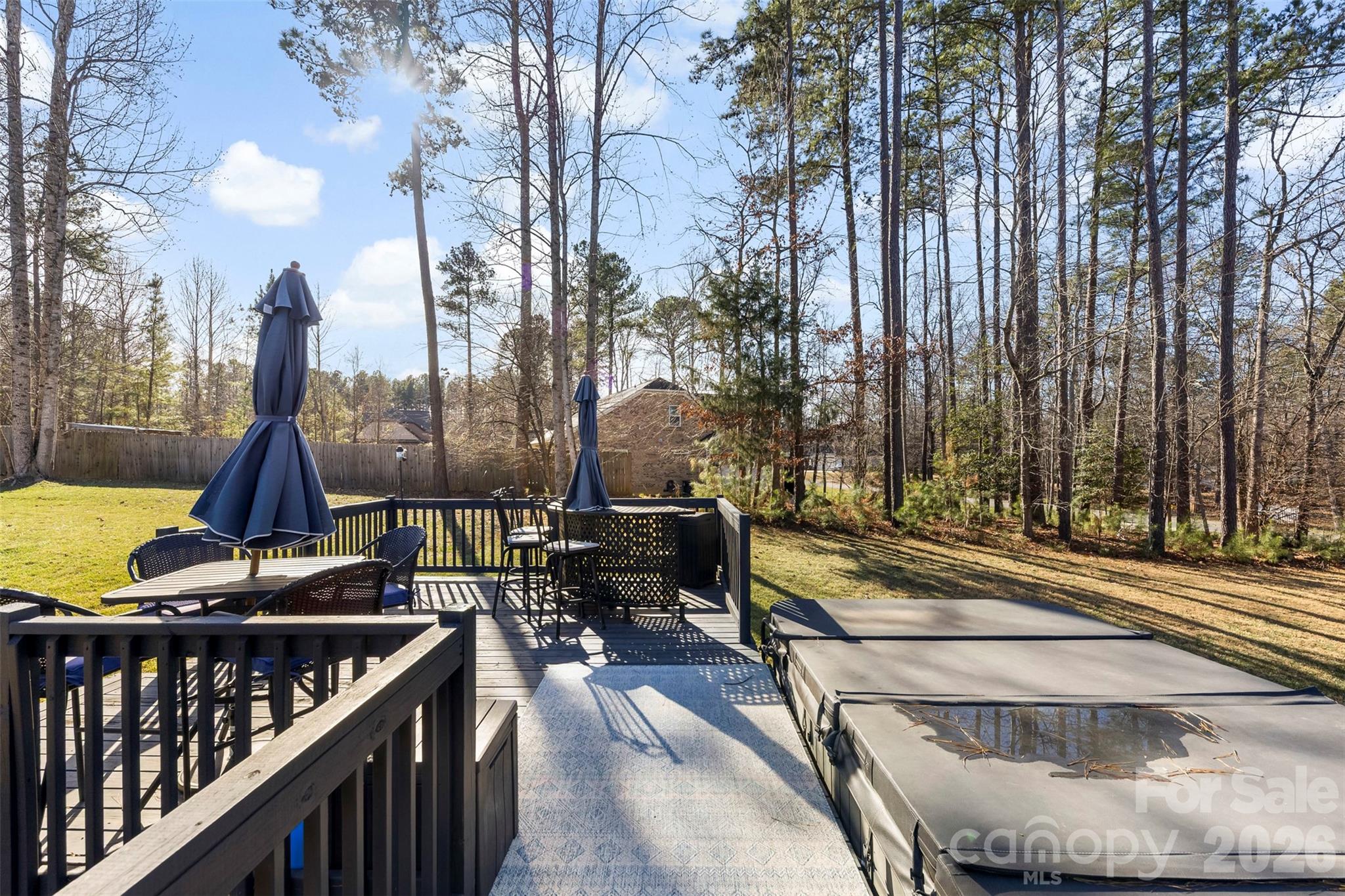 The Peninsula At Bayshore - Residential