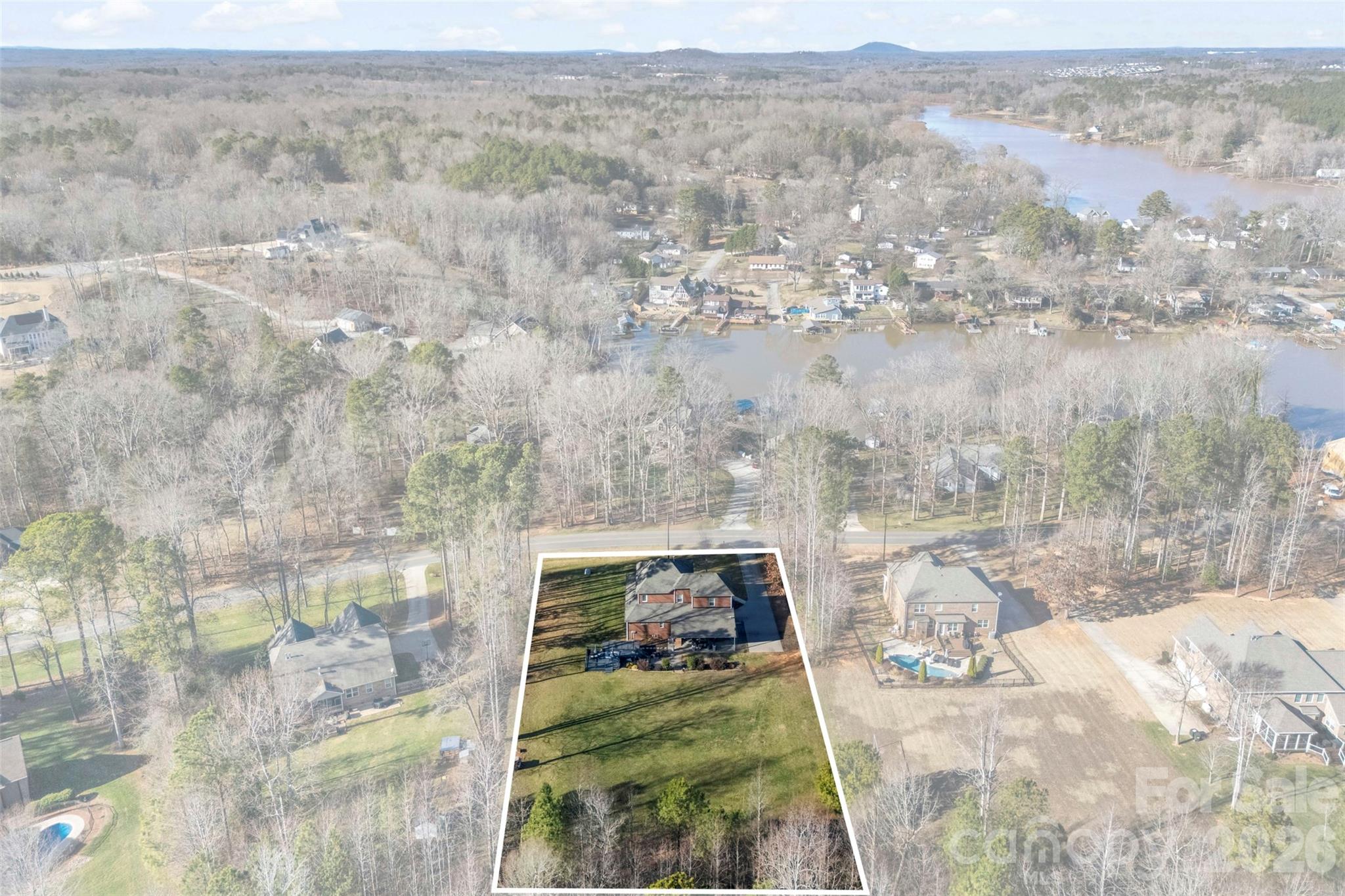 2720 Lakefront Drive