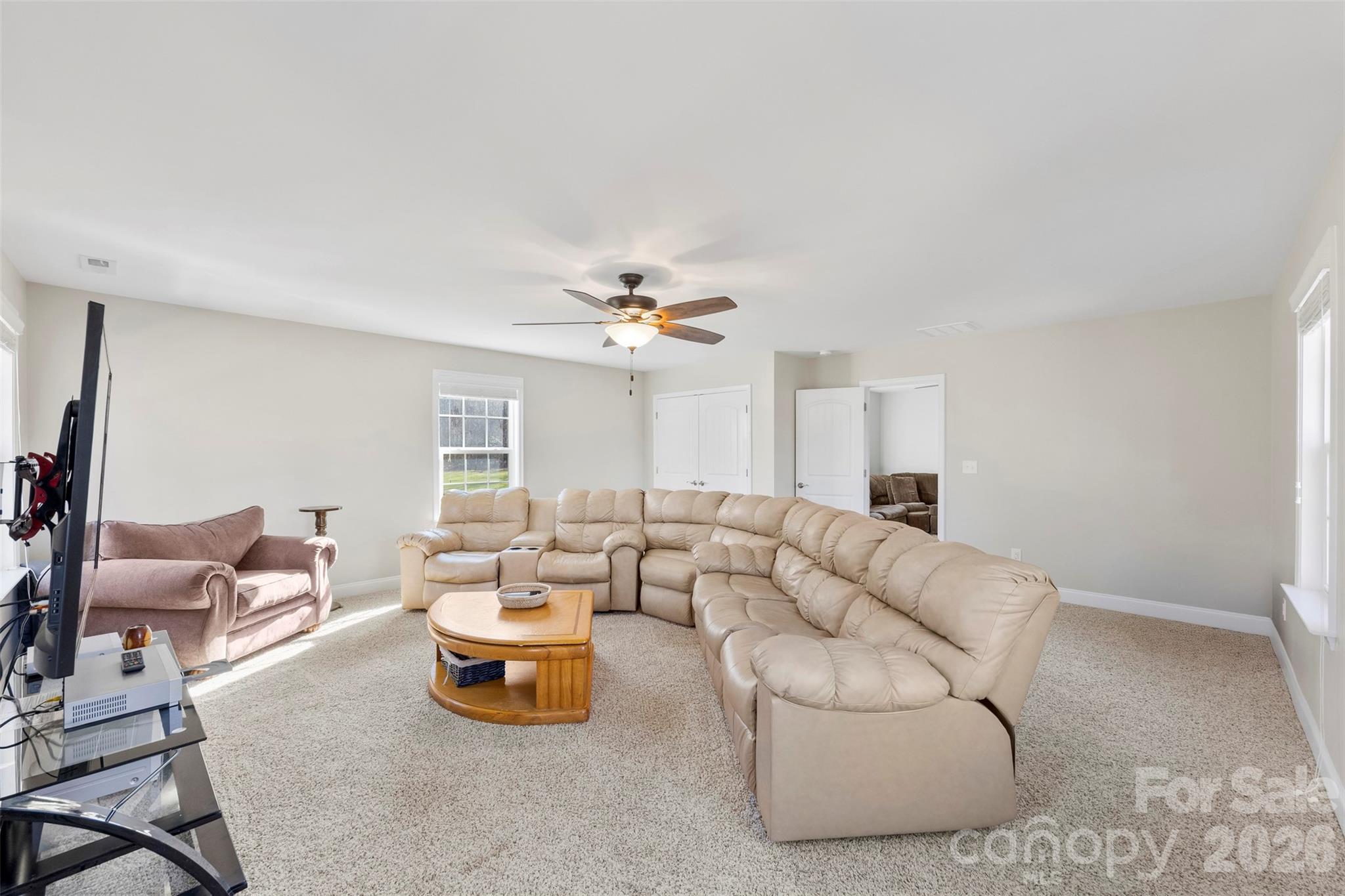 The Peninsula At Bayshore - Residential