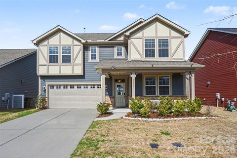 Photo of 1311 Tollcross Road, Indian Trail, NC 28079 (MLS # 4350661)