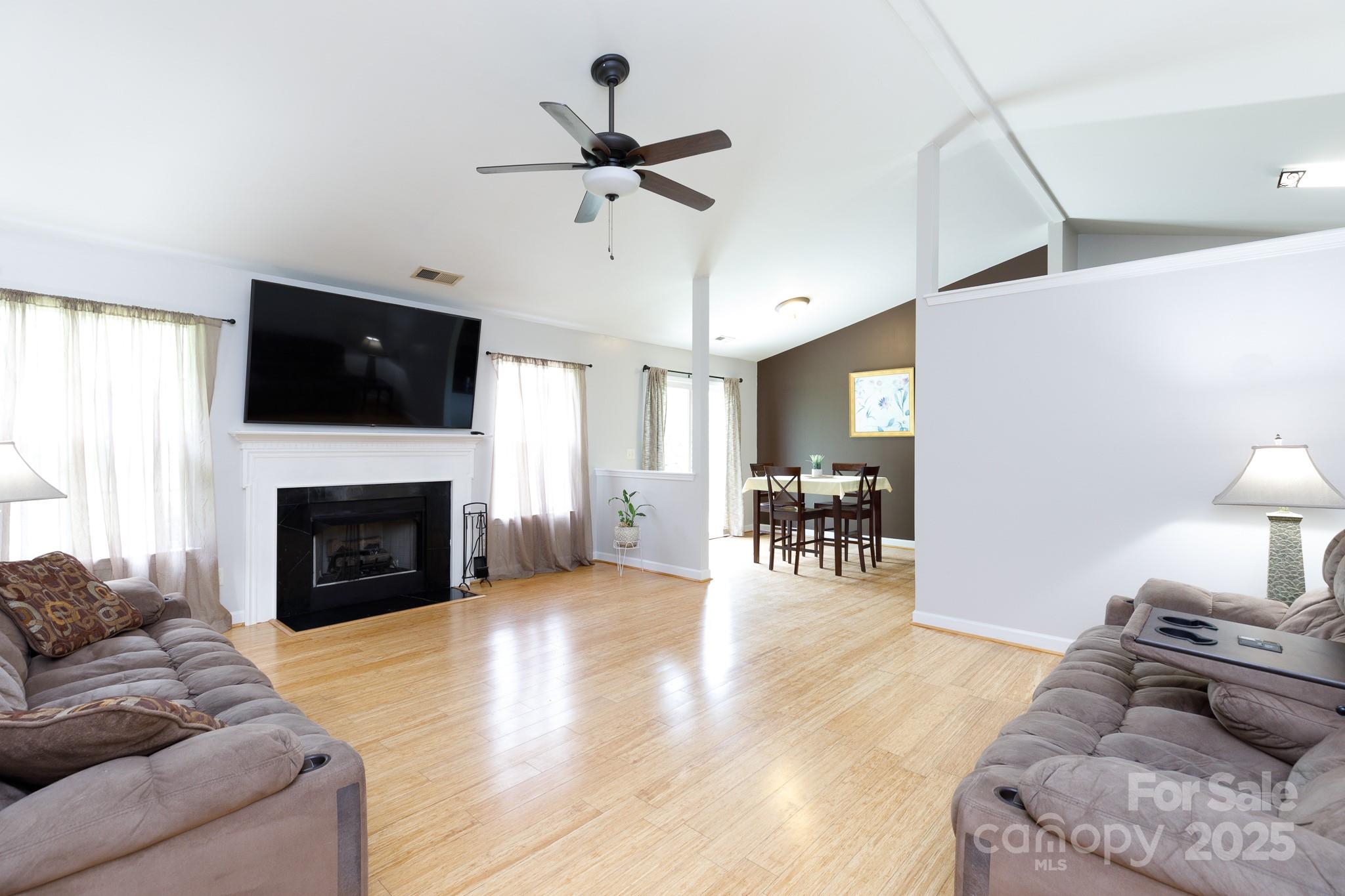 1764 Baylor Drive