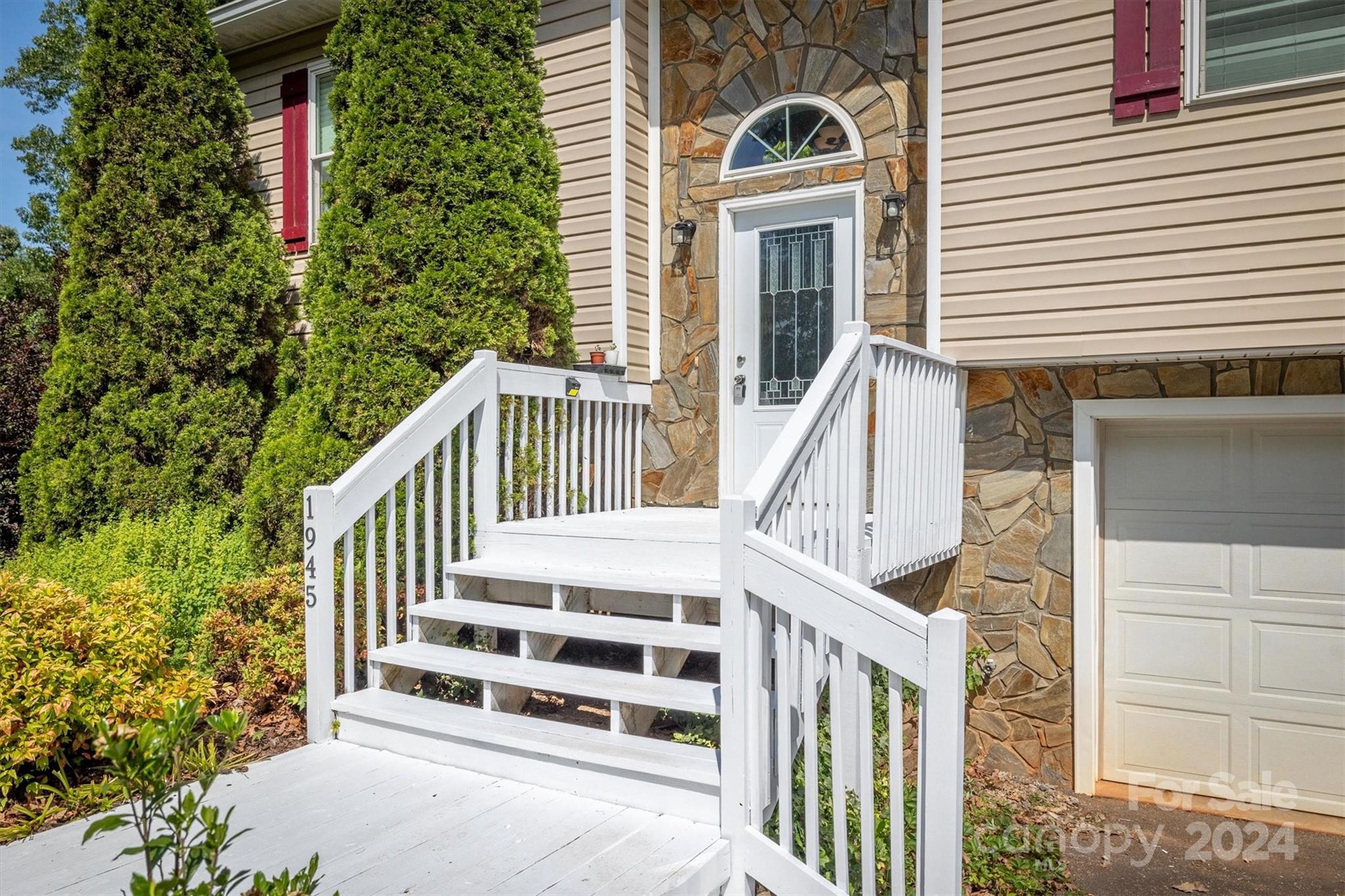 Amber Oaks - Residential