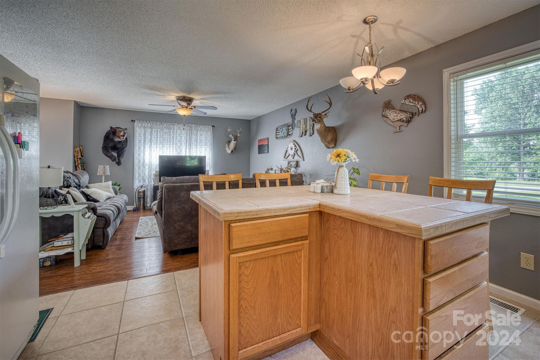 Amber Oaks - Residential