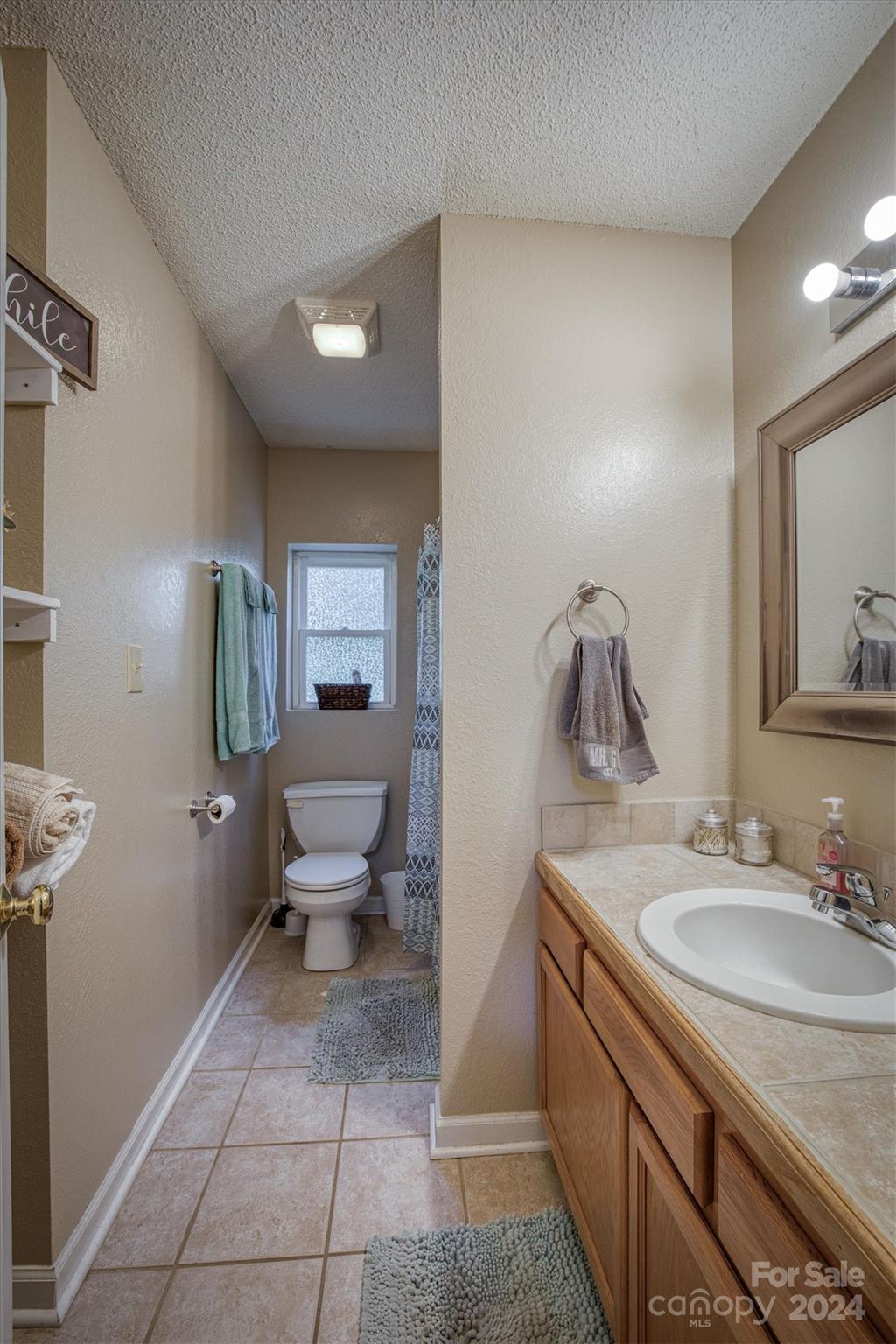 Amber Oaks - Residential