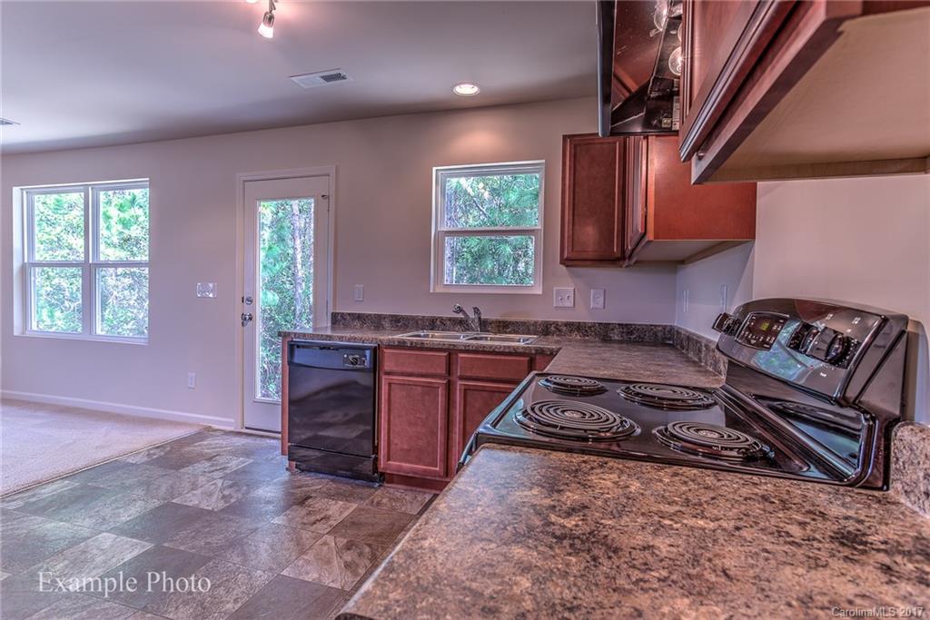 Oaks Of Broadway - Residential