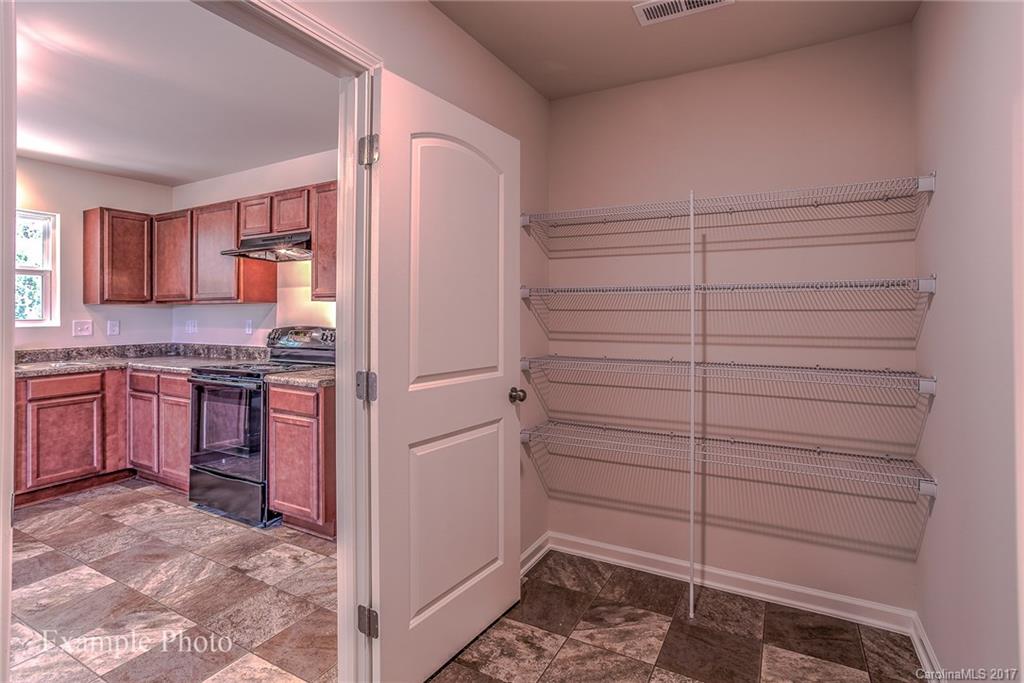 Oaks Of Broadway - Residential