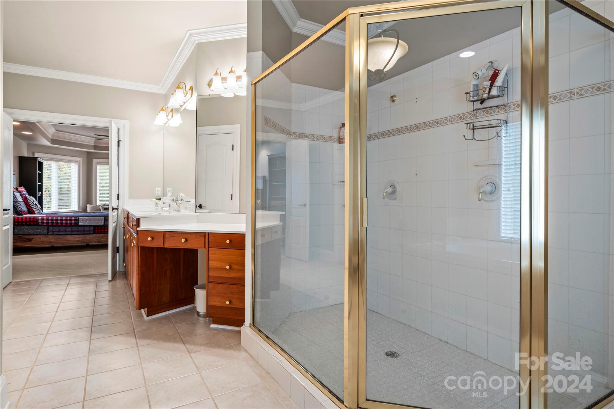 The Peninsula - Residential