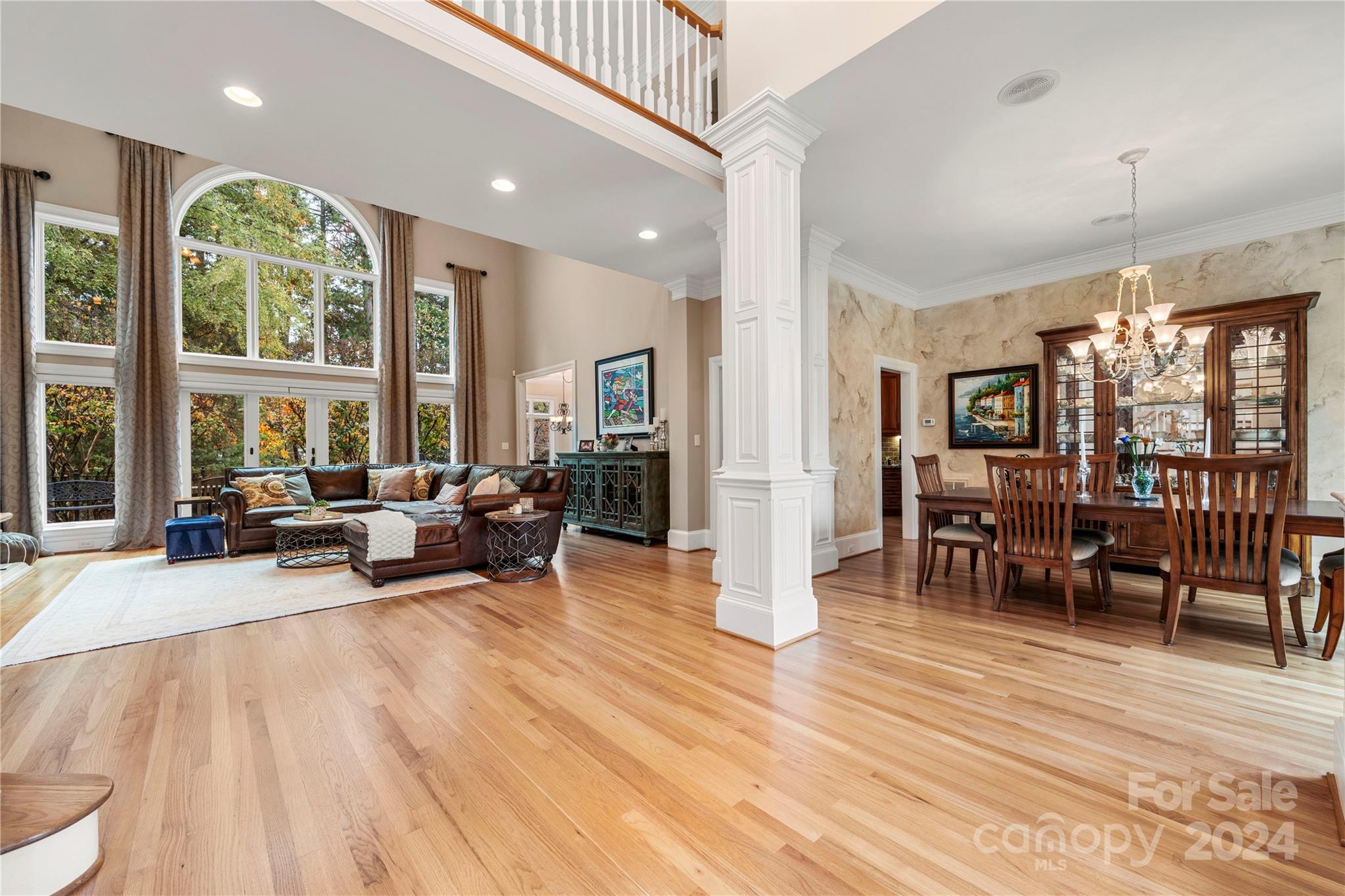 The Peninsula - Residential