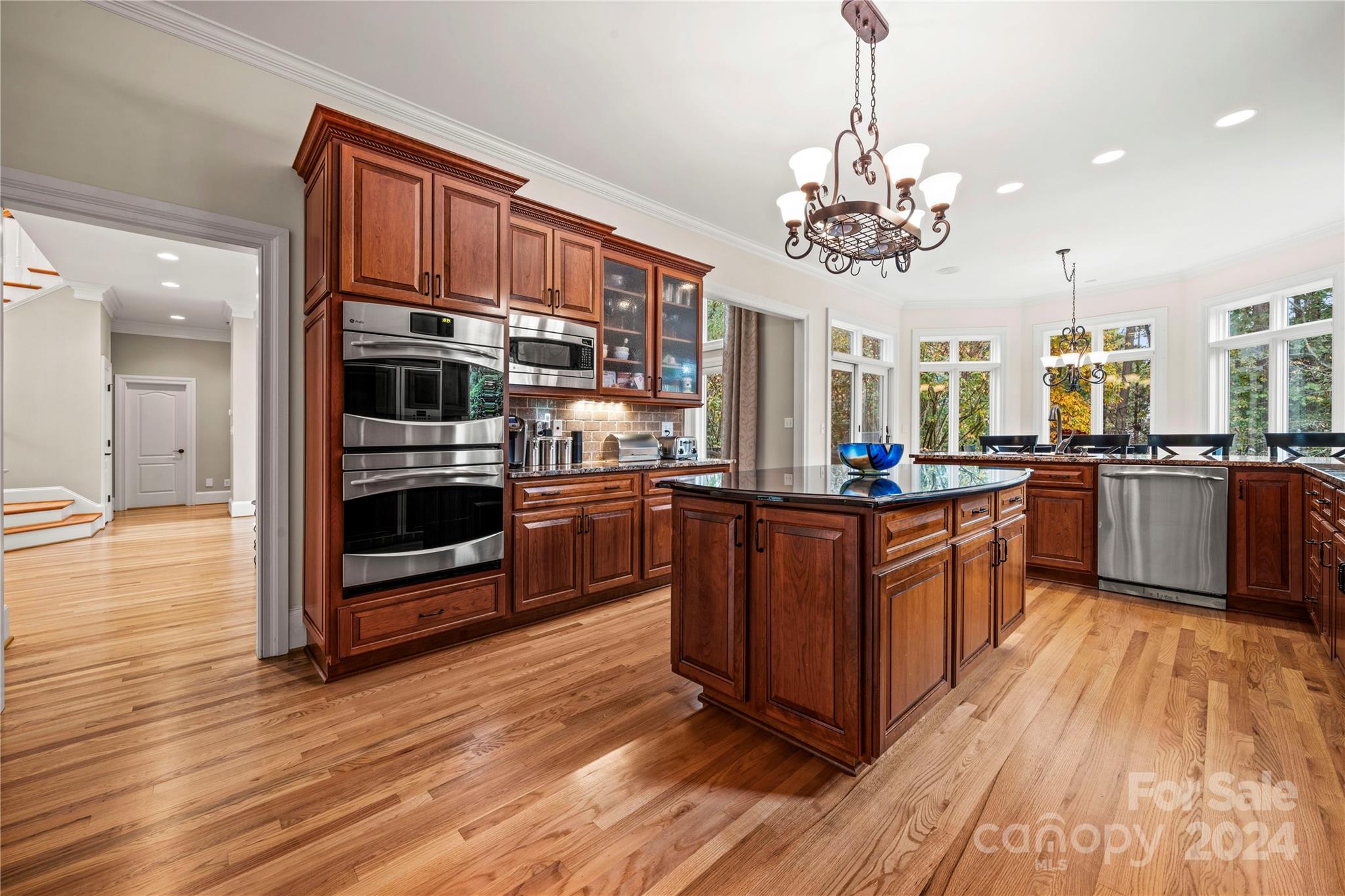 The Peninsula - Residential