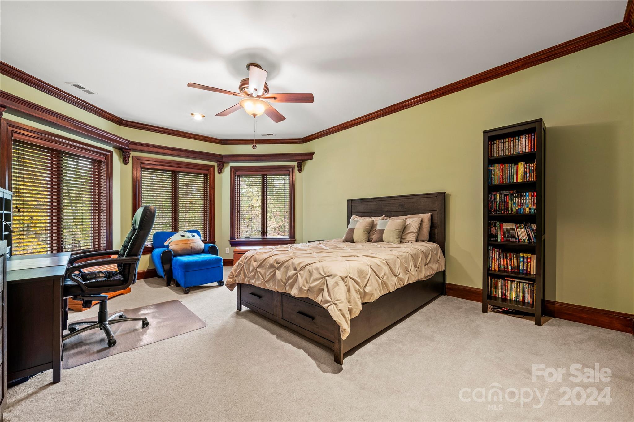 The Peninsula - Residential