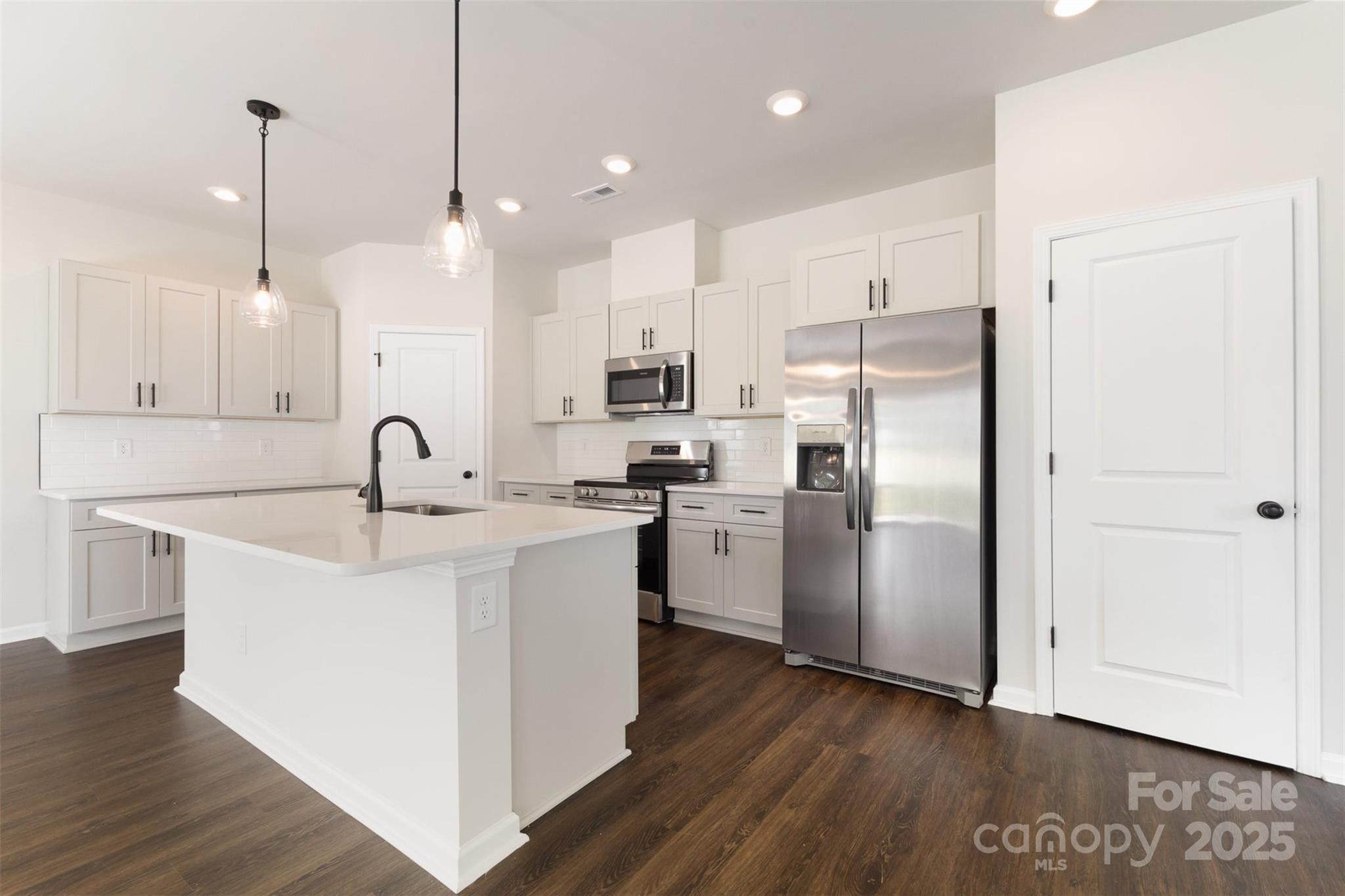 1205 Cathey Road