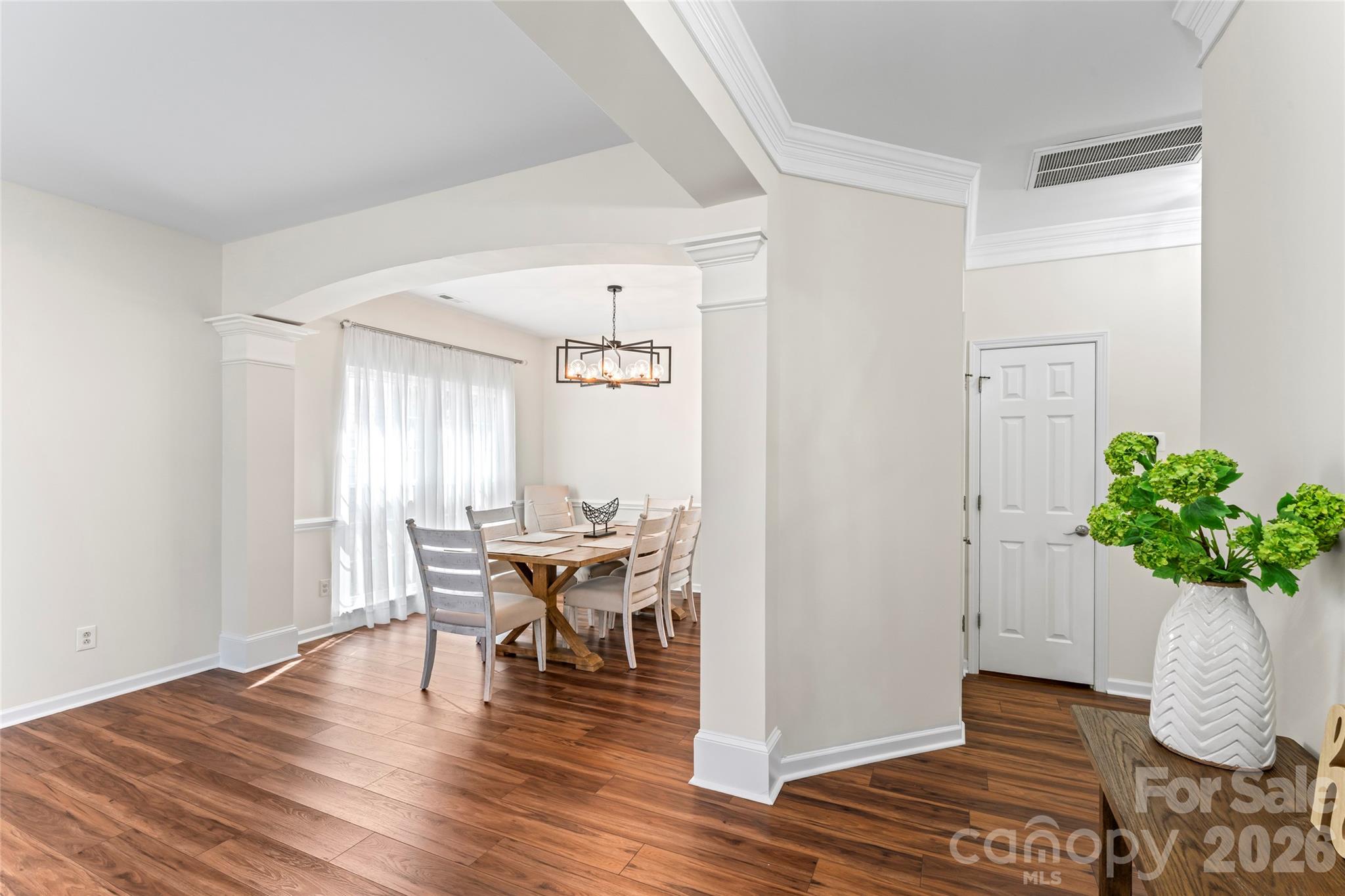 112 S Audubon Avenue