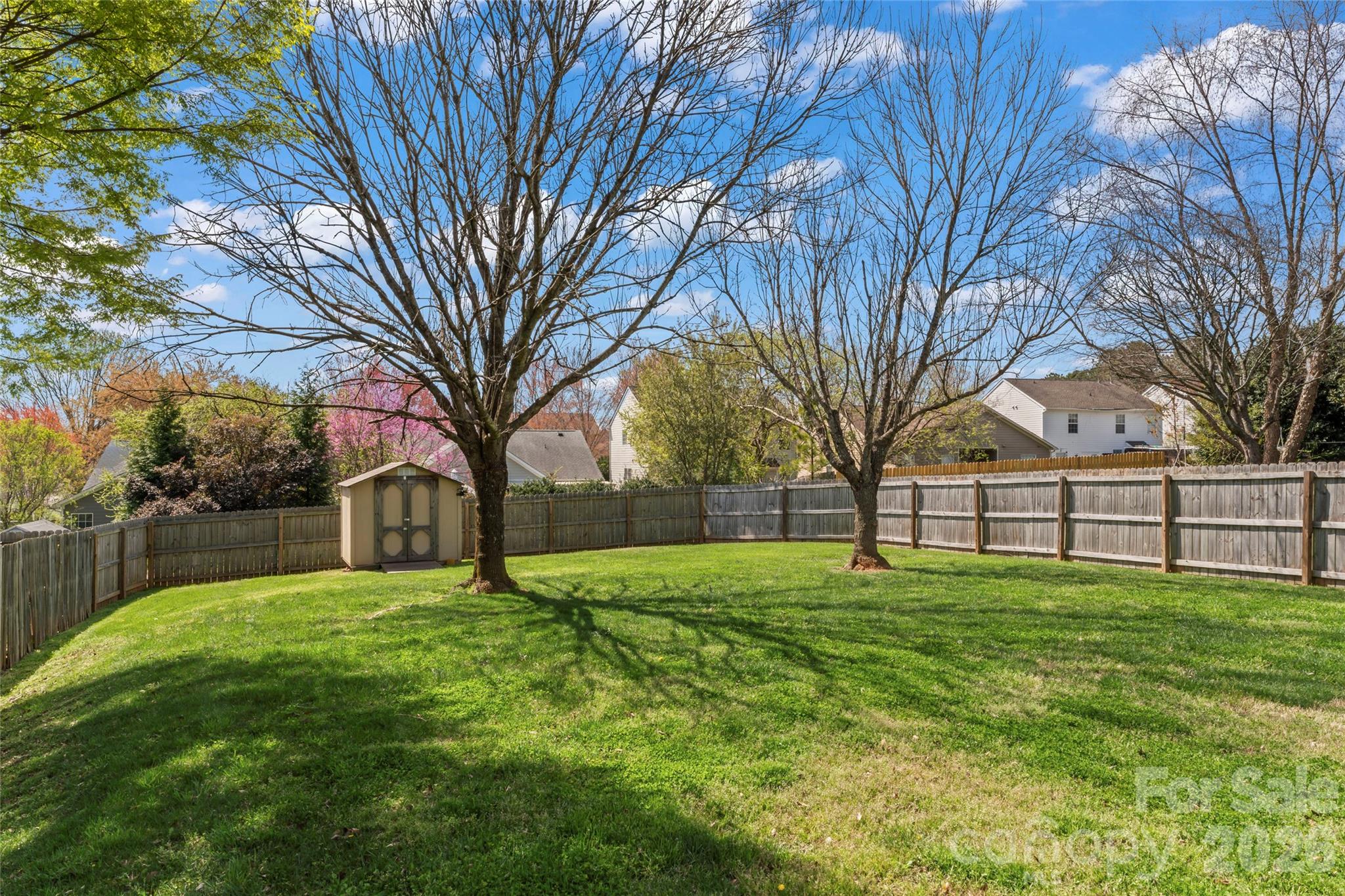 112 S Audubon Avenue