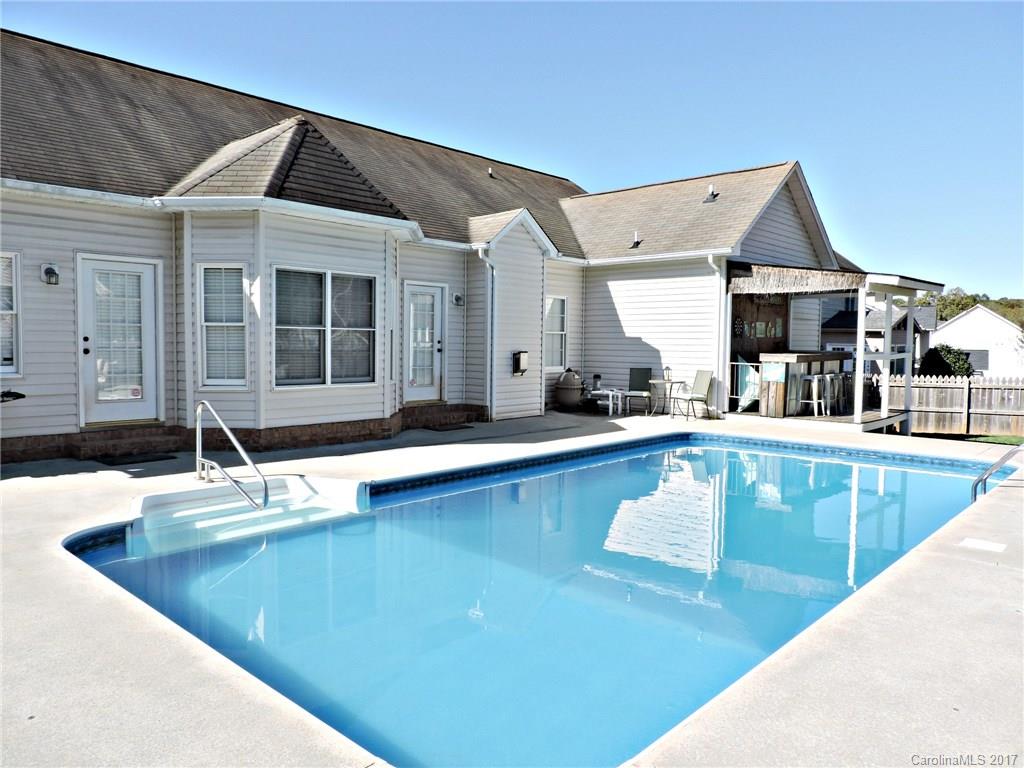 Old River Falls - Residential