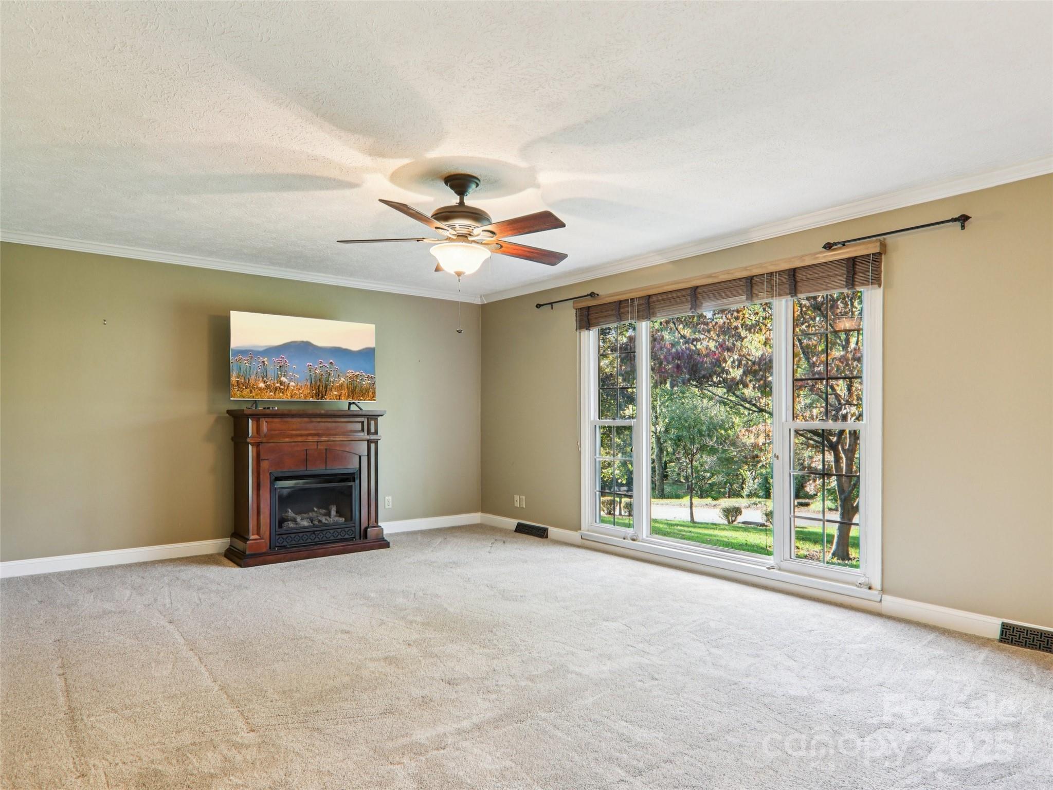 261 Eastview Drive