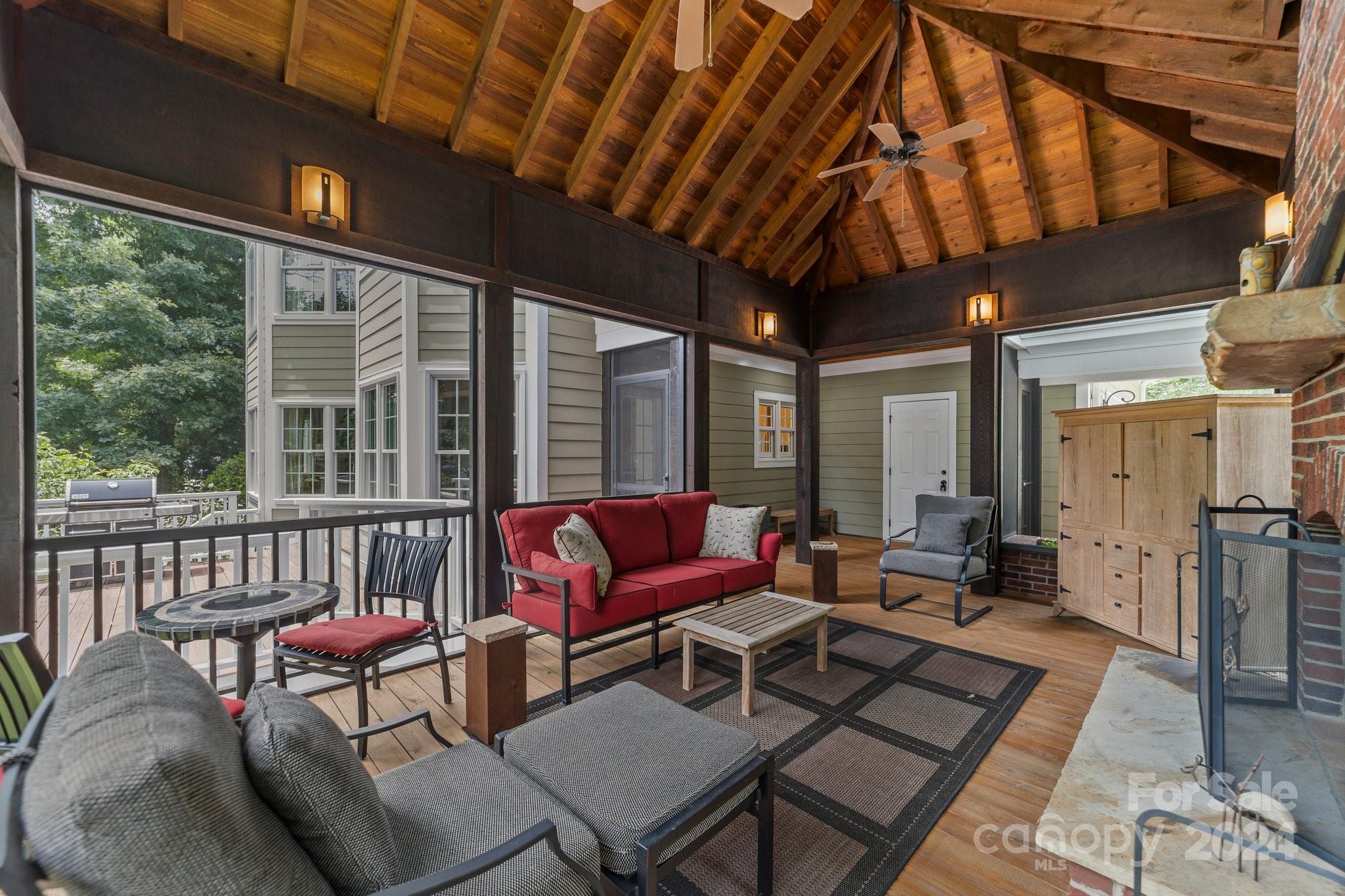 Hudson Place - Residential