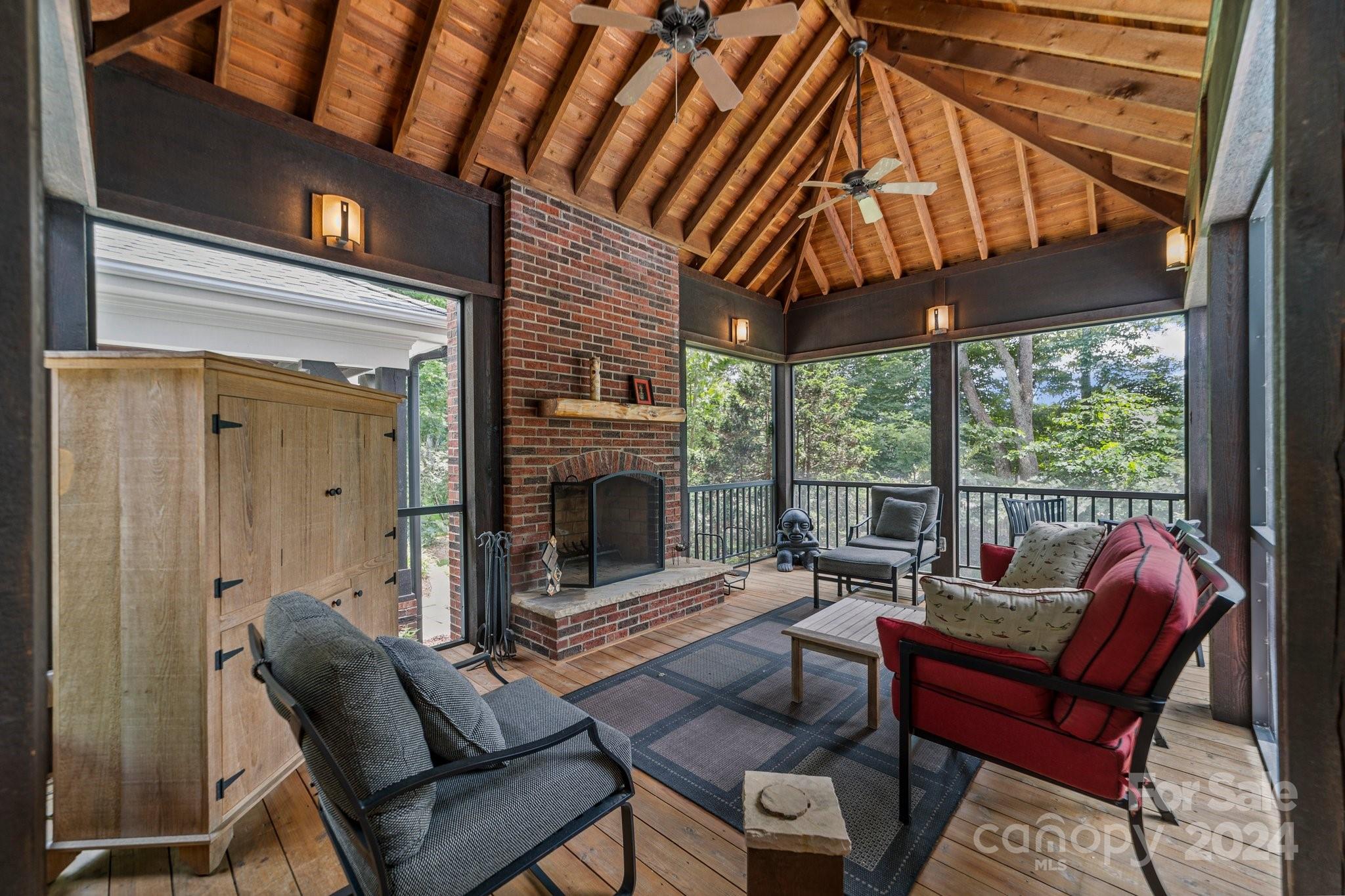 Hudson Place - Residential