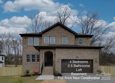 Photo of 1304 Pleasant Plains Road, Matthews, NC 28105 (MLS # 4207949)