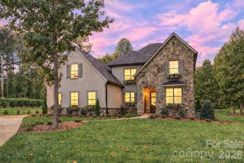 Photo of 520 Weddington Road, Weddington, NC 28104 (MLS # 4356369)