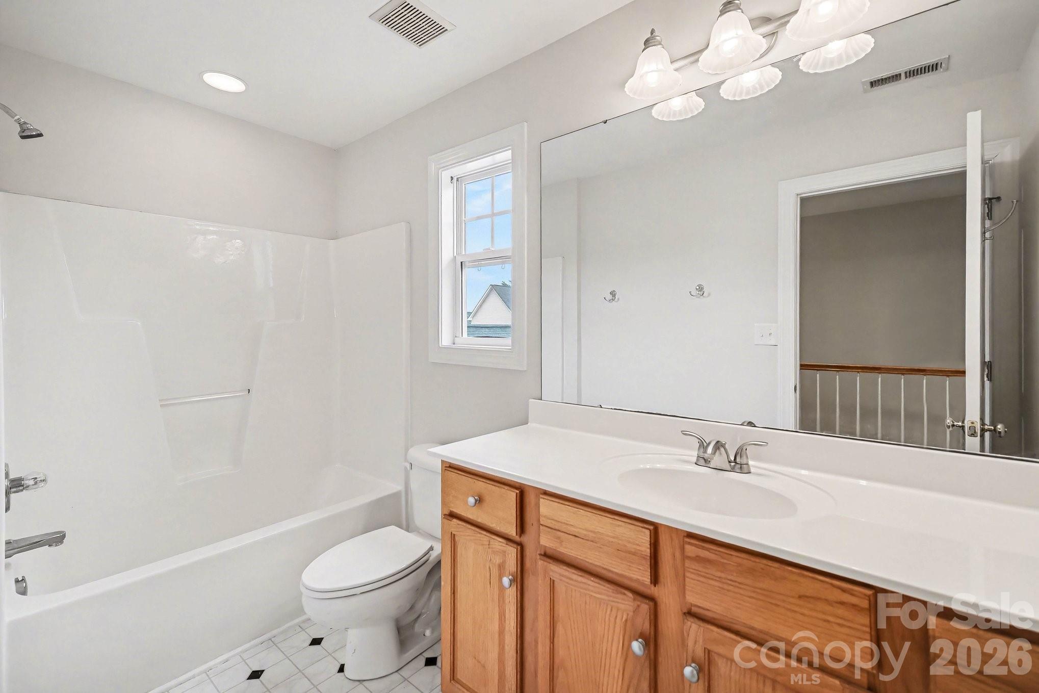 Chestnut Oaks - Residential
