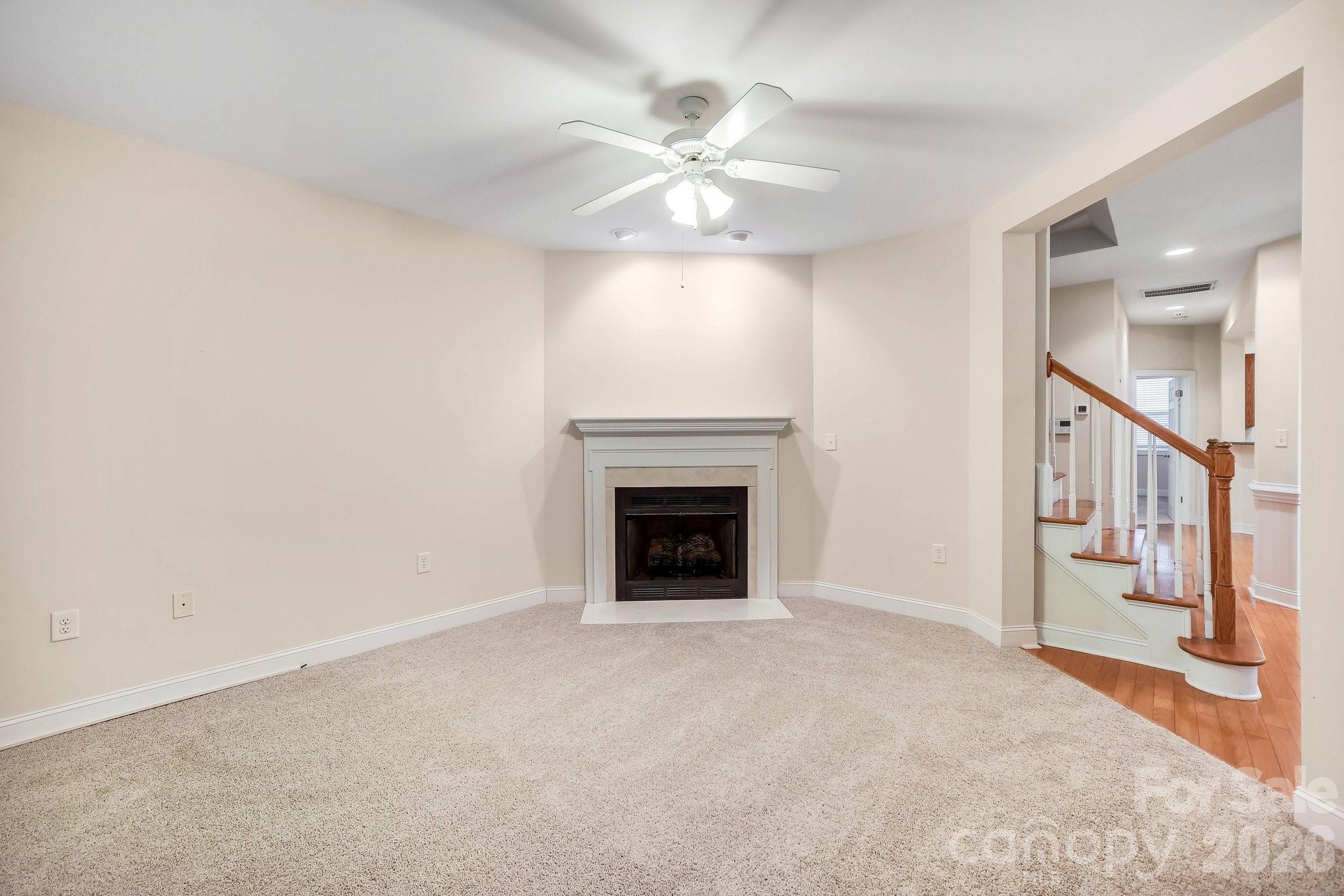 Chestnut Oaks - Residential