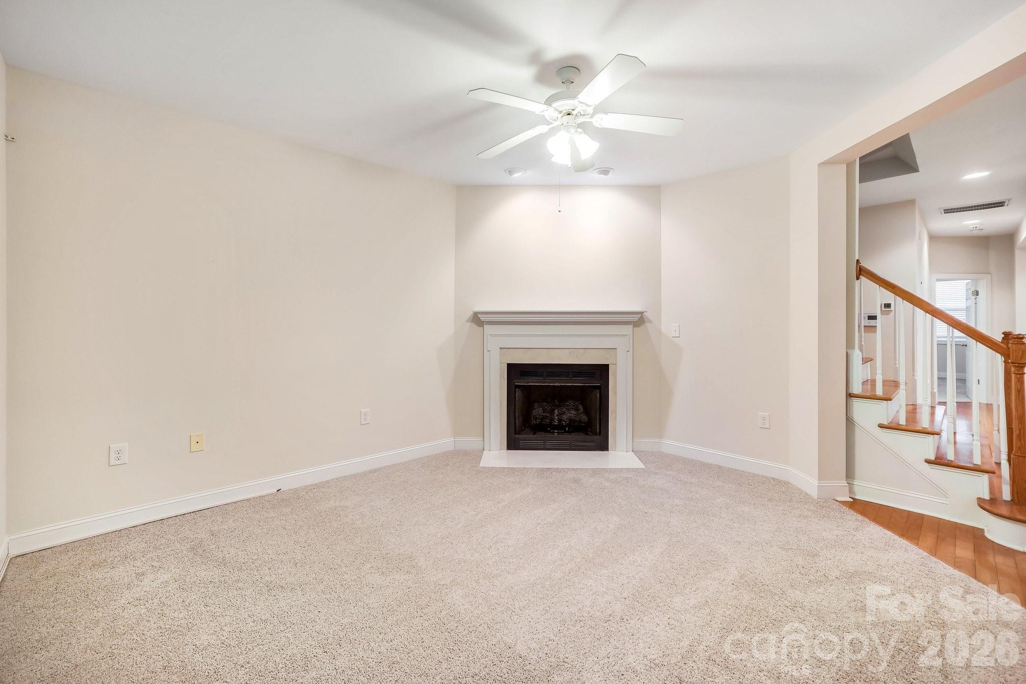 Chestnut Oaks - Residential