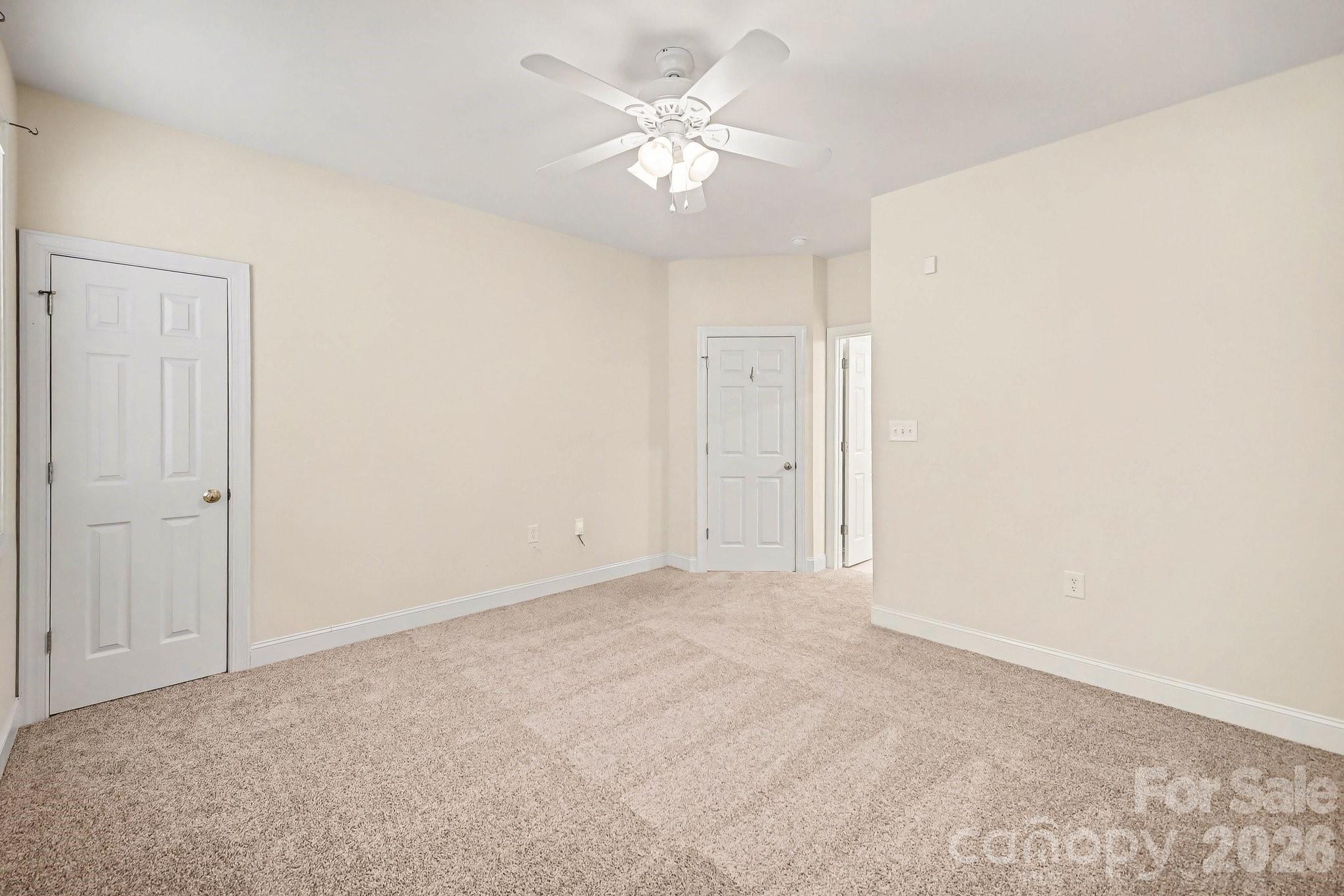 Chestnut Oaks - Residential