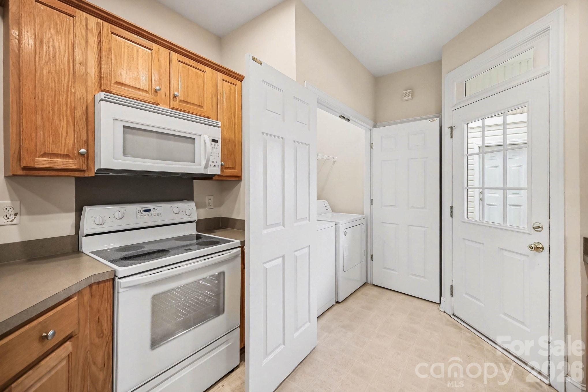 Chestnut Oaks - Residential