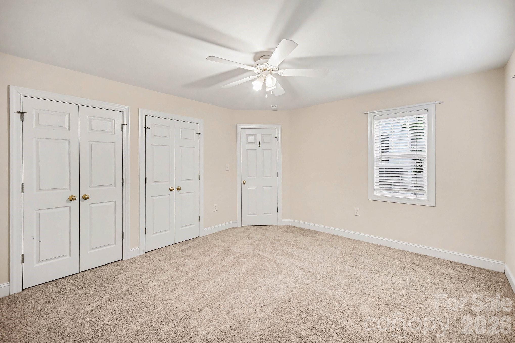 Chestnut Oaks - Residential