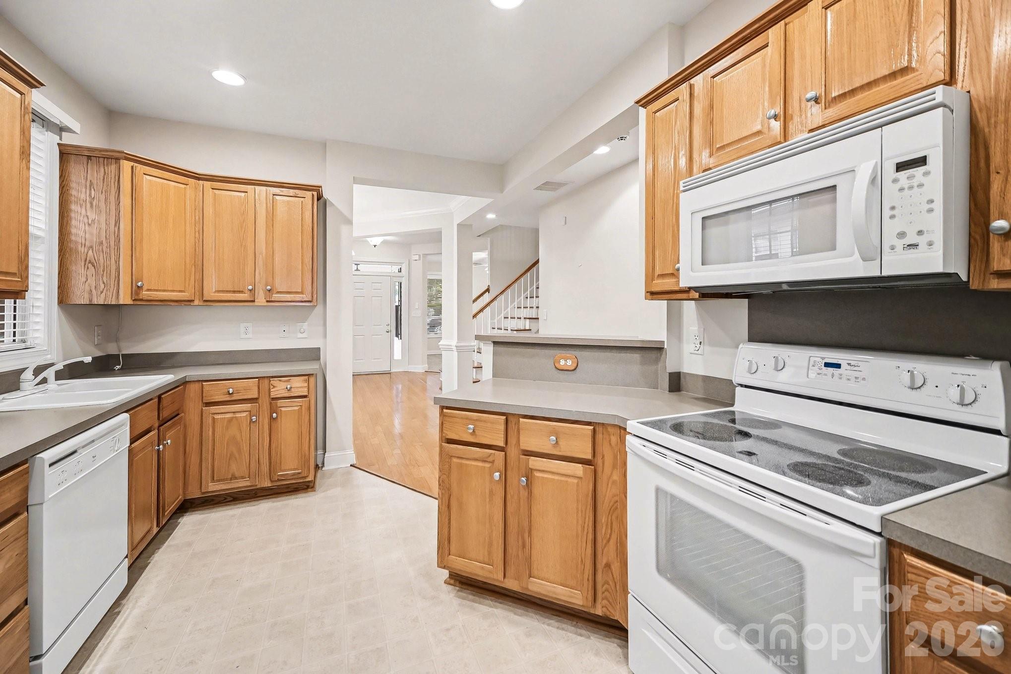 Chestnut Oaks - Residential