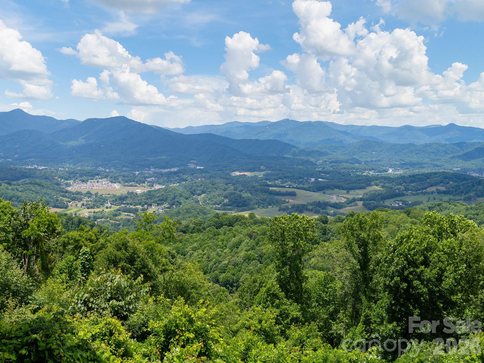 153 Windalier Lane